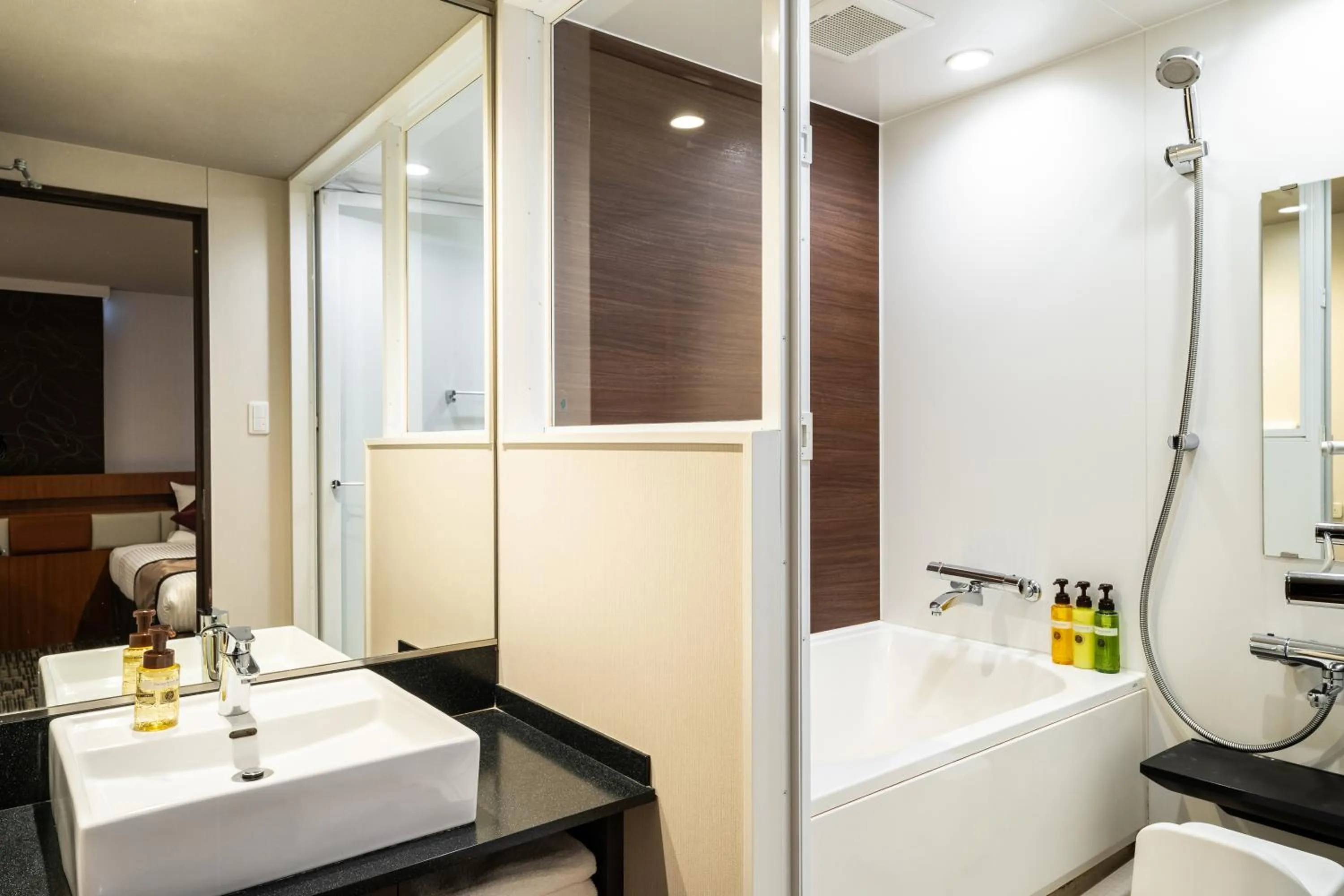 Bathroom in HOTEL MYSTAYS Kanazawa Castle