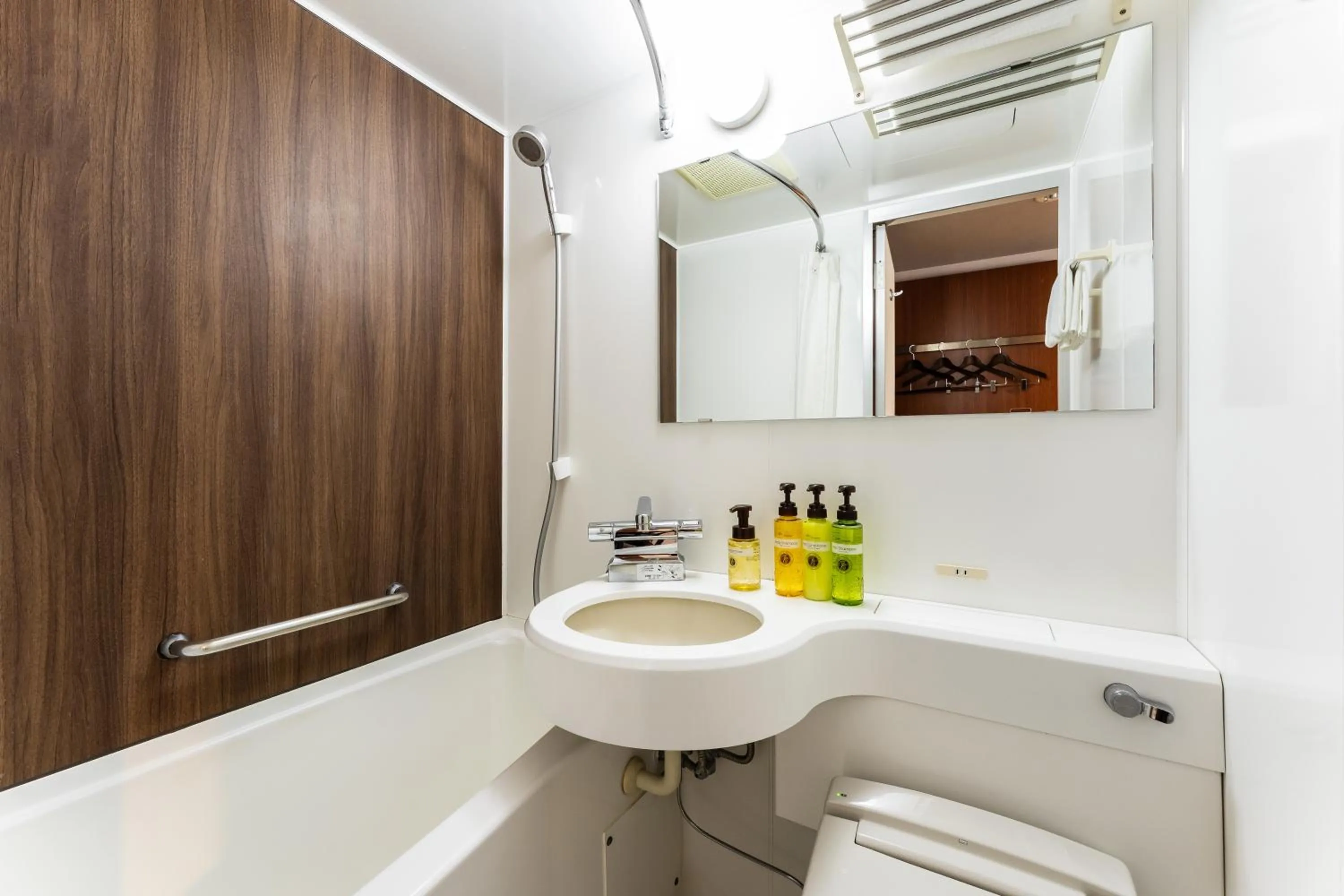 Bathroom in HOTEL MYSTAYS Kanazawa Castle