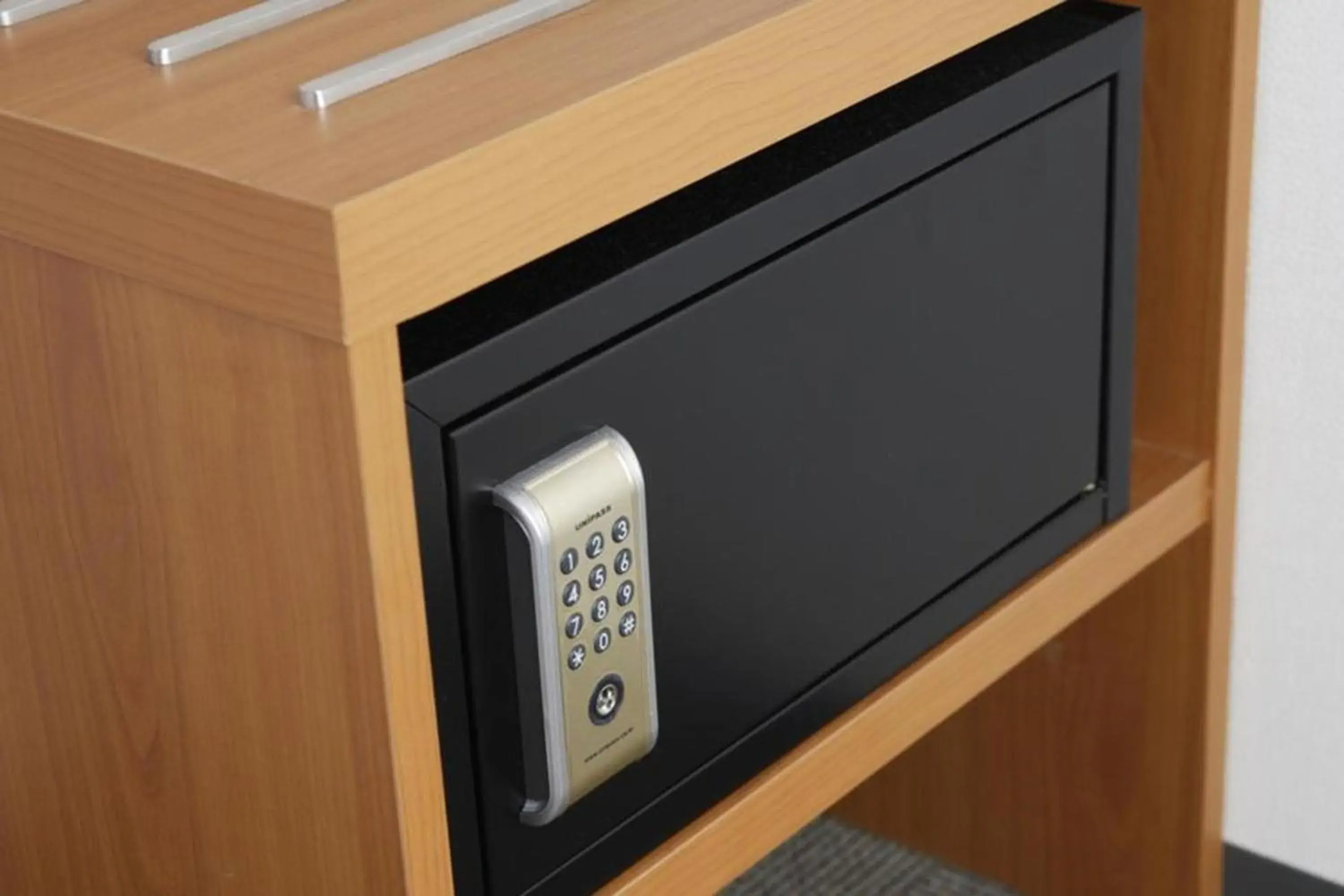 Standard Twin Room - single occupancy - Annex - Smoking in HOTEL MYSTAYS Kanazawa Castle Standard Twin Room - single occupancy - Annex - Smoking in HOTEL MYSTAYS Kanazawa Castle