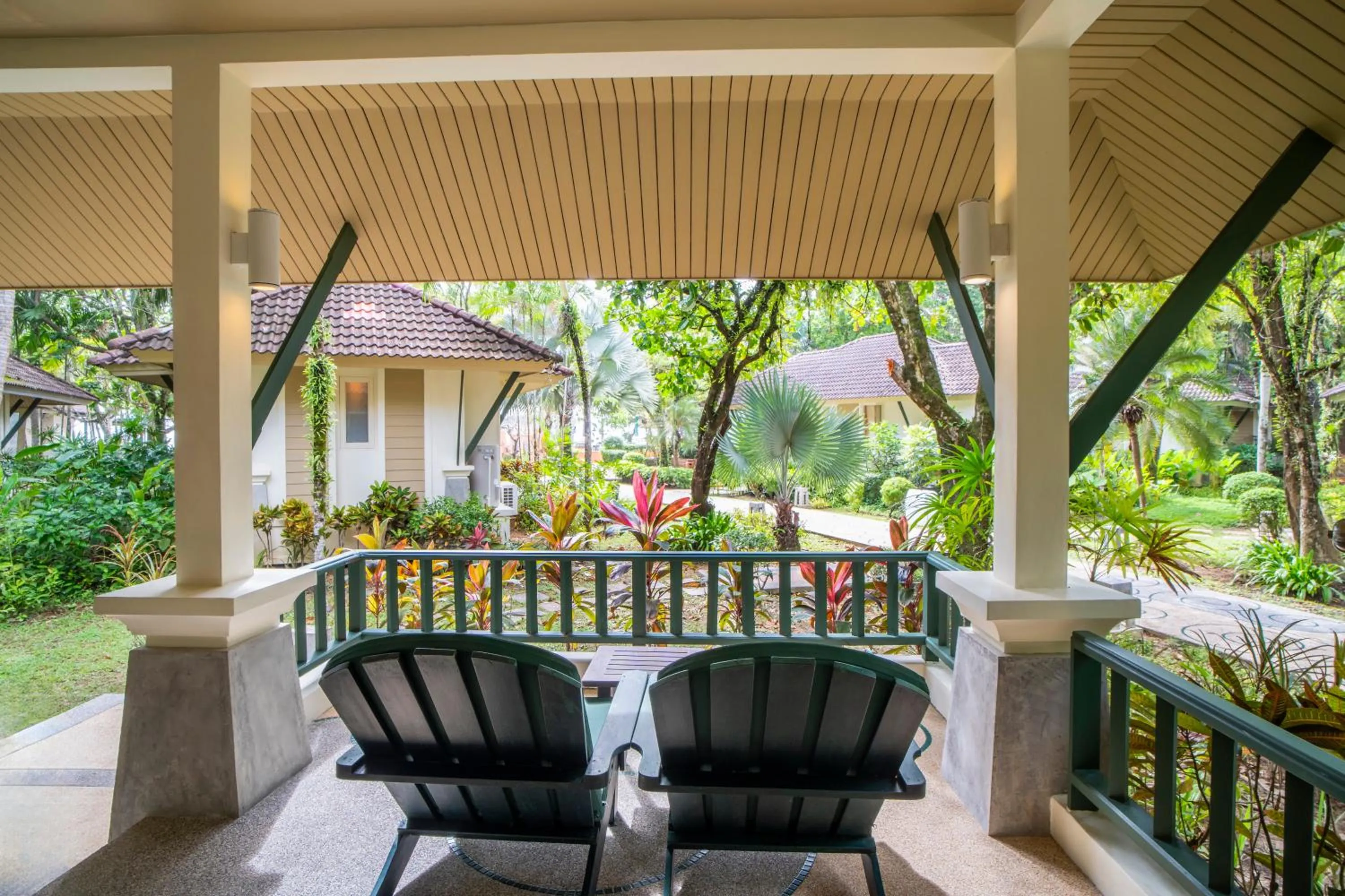 Balcony/Terrace in Baan Khaolak Beach Resort