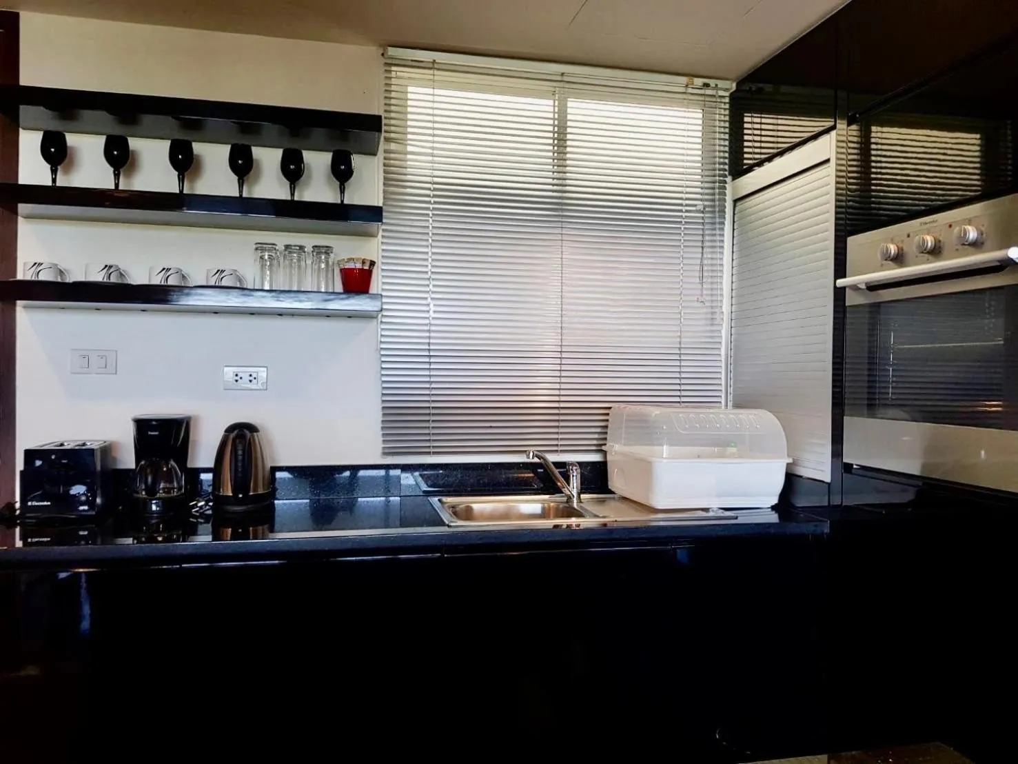 SeaRidge Hua Hin Resort & Poolvilla