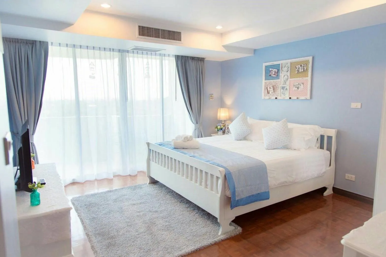 Bed in SeaRidge Hua Hin Resort & Poolvilla