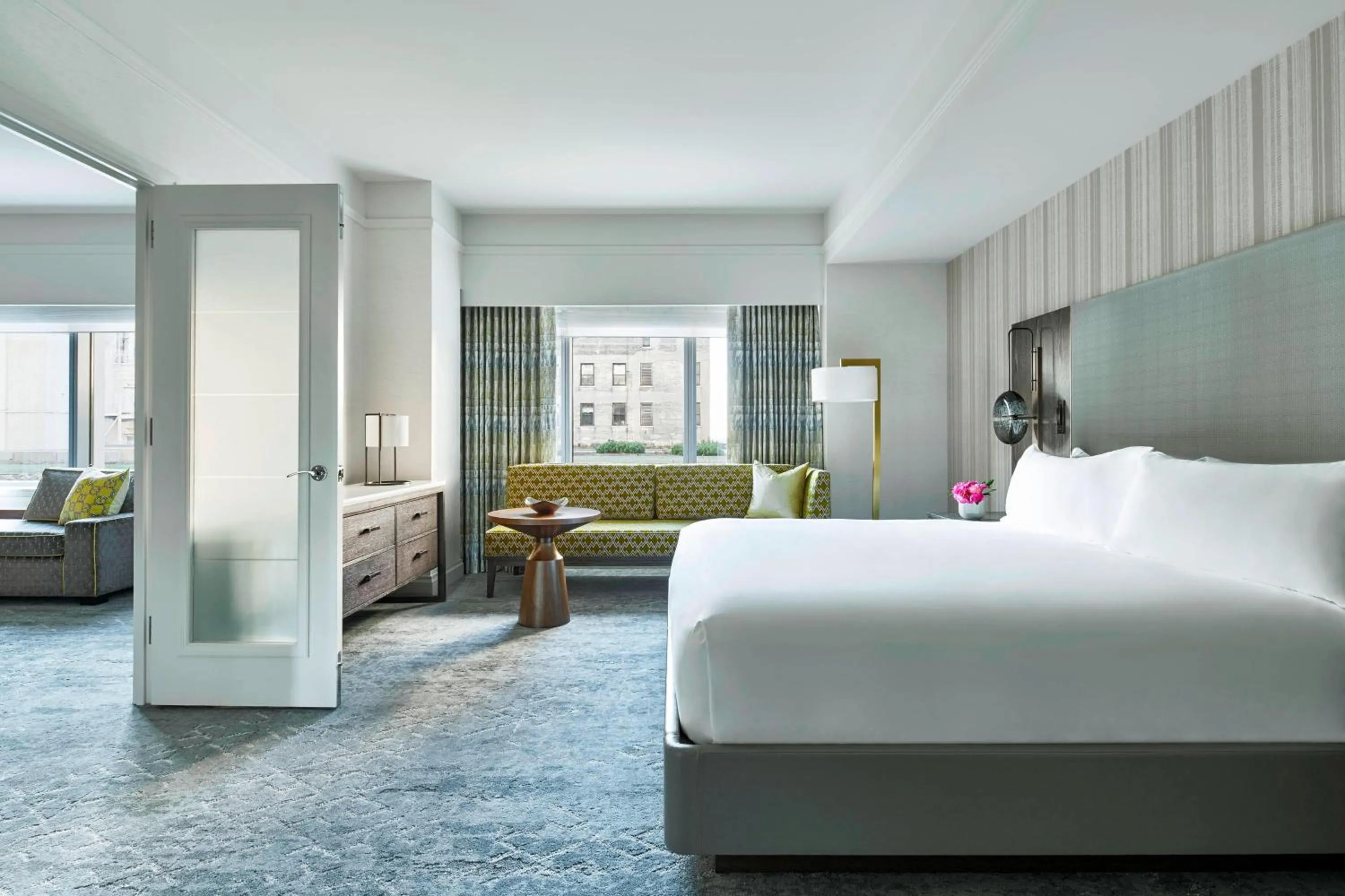 Bedroom, Bed in The Ritz-Carlton, Boston