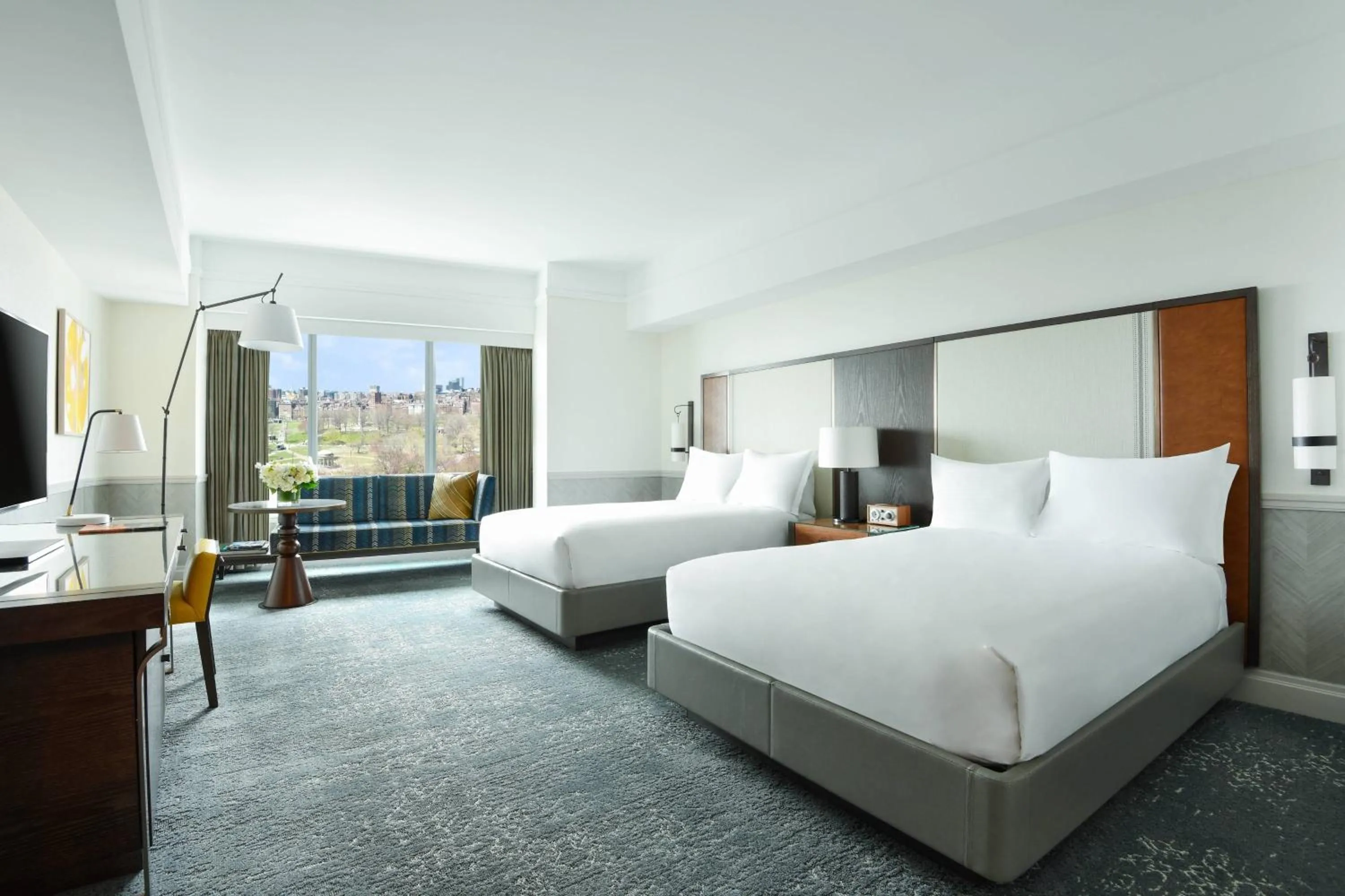 Photo of the whole room, Bed in The Ritz-Carlton, Boston