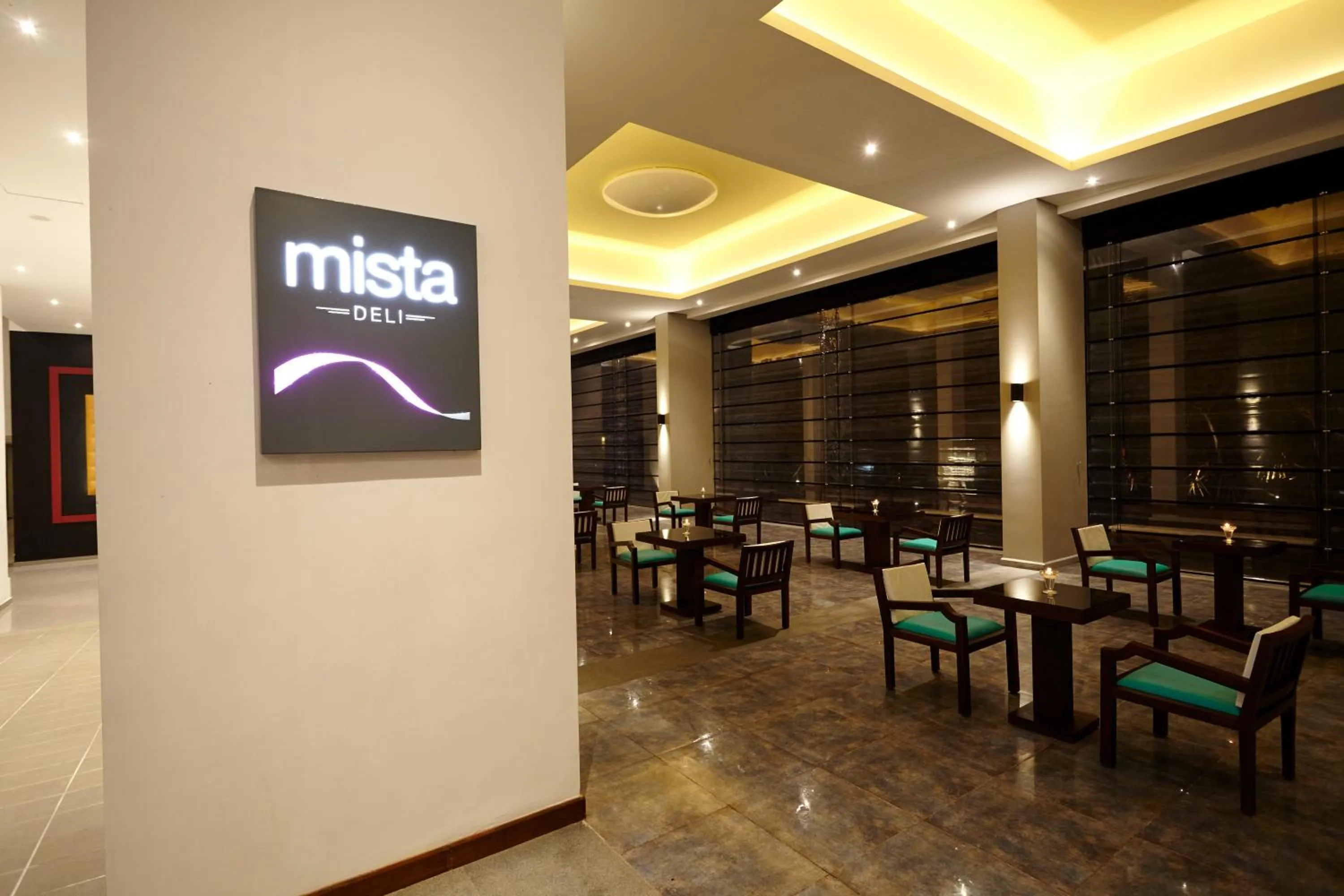 Lounge or bar in Turyaa Kalutara