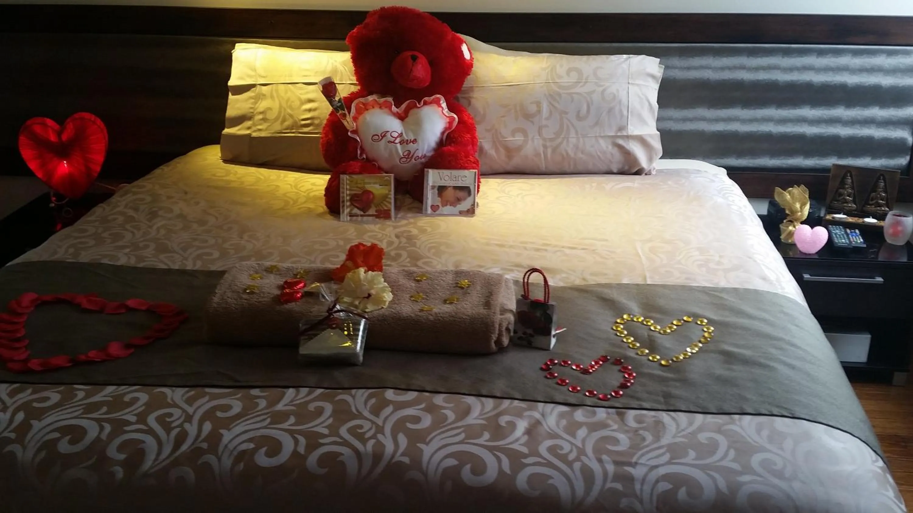 Bed in Cumberland Resort & Spa