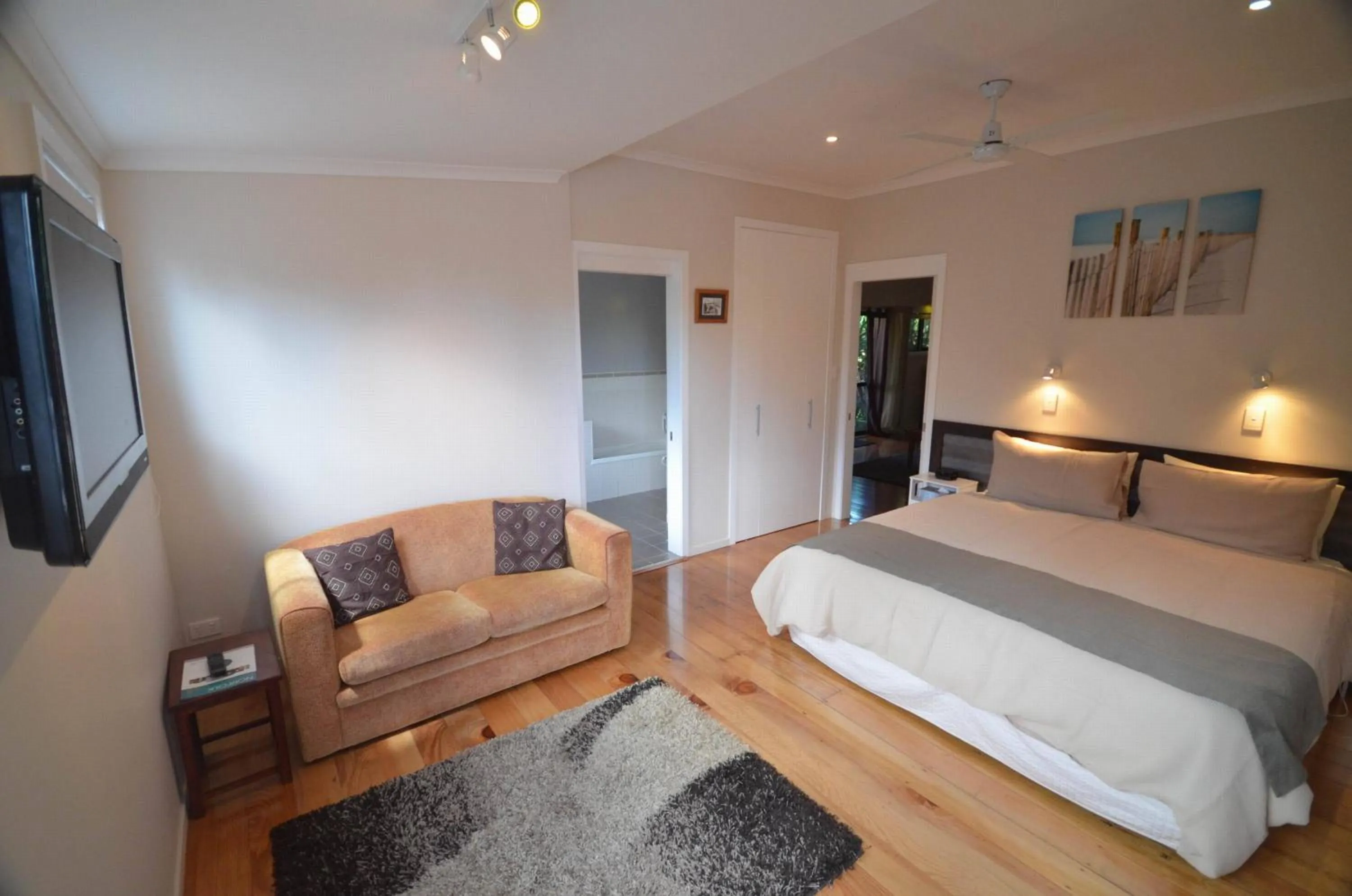 Bedroom, Bed in Cumberland Resort & Spa