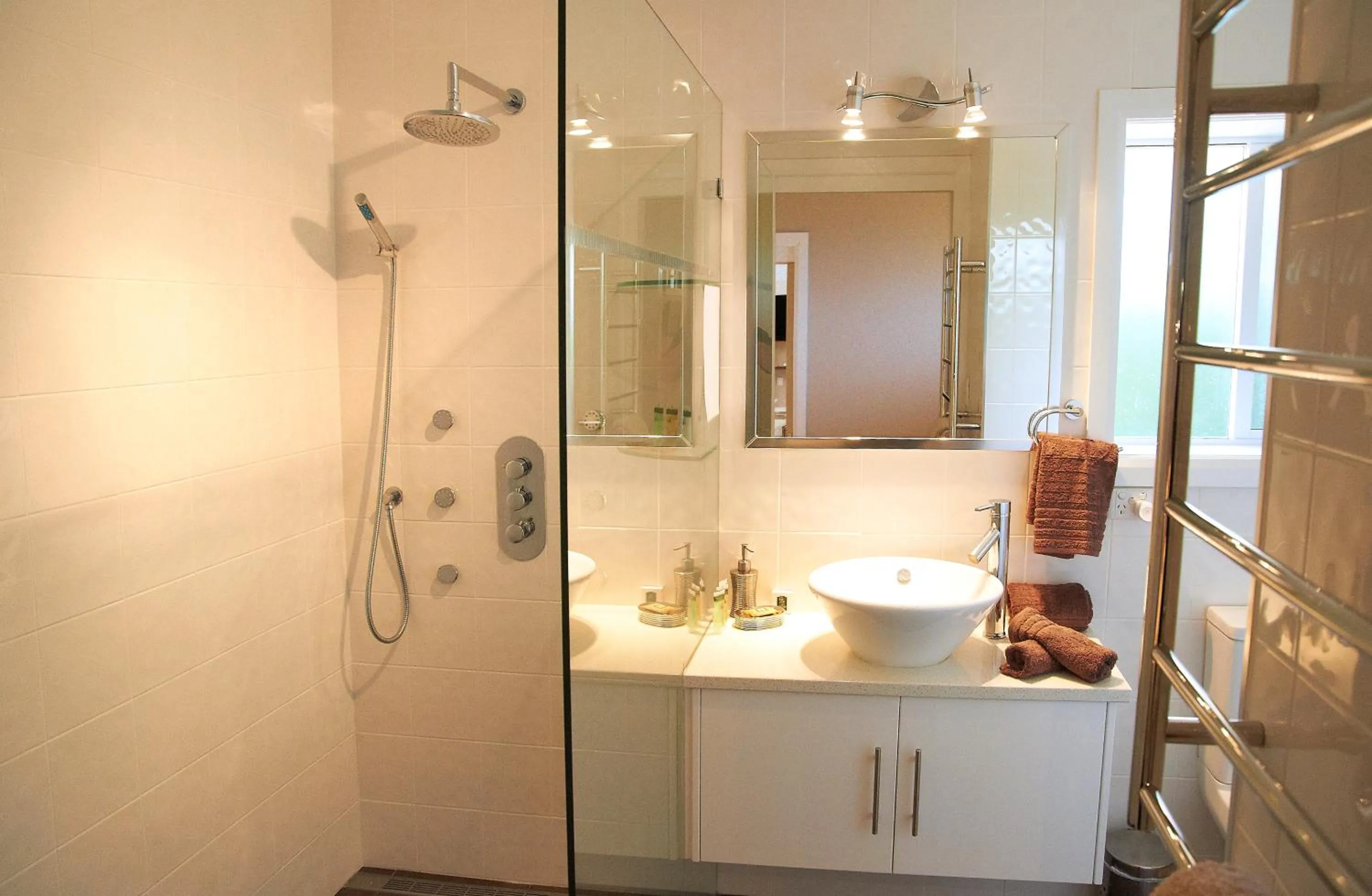 Bathroom in Cumberland Resort & Spa