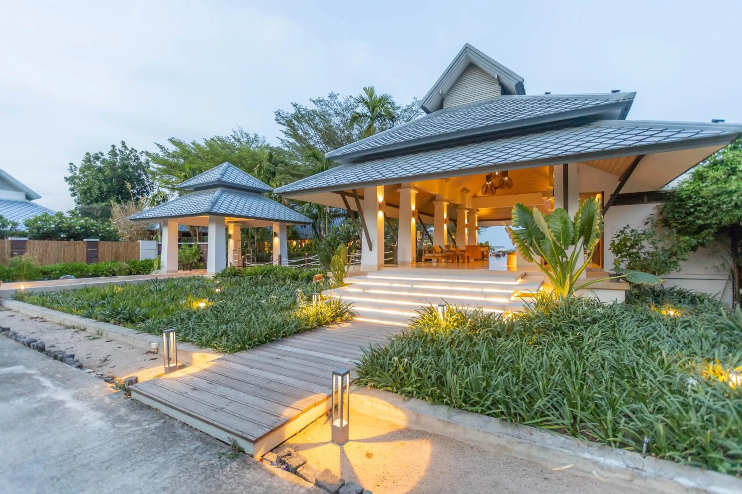 Lobby or reception in Sirarun Resort