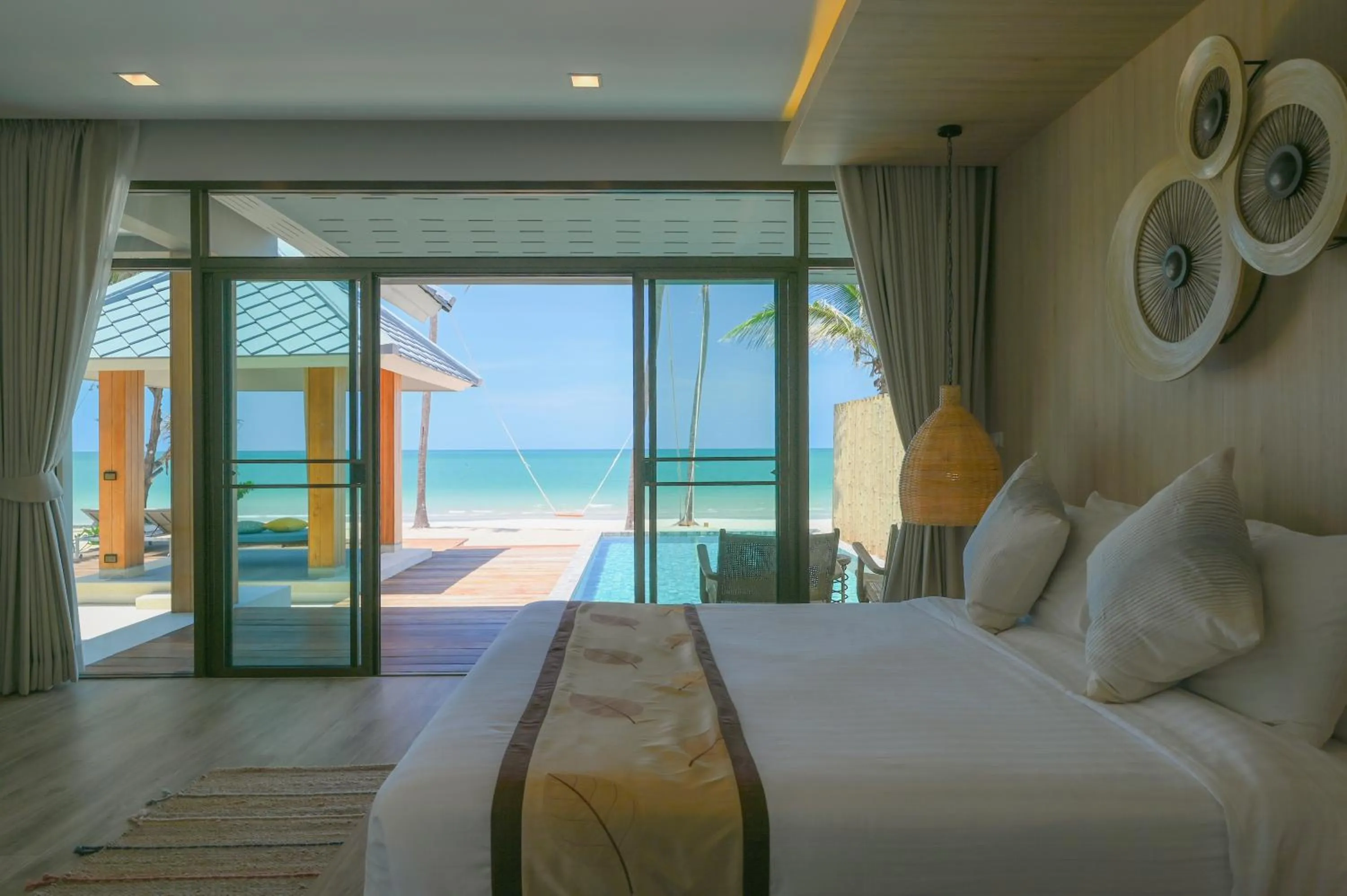 View (from property/room), Bed in Sirarun Resort