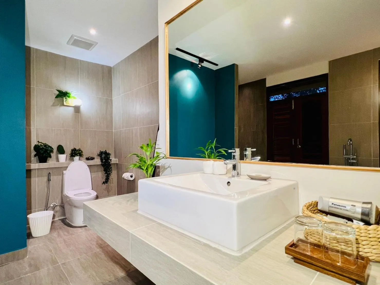 Toilet in Sirarun Resort