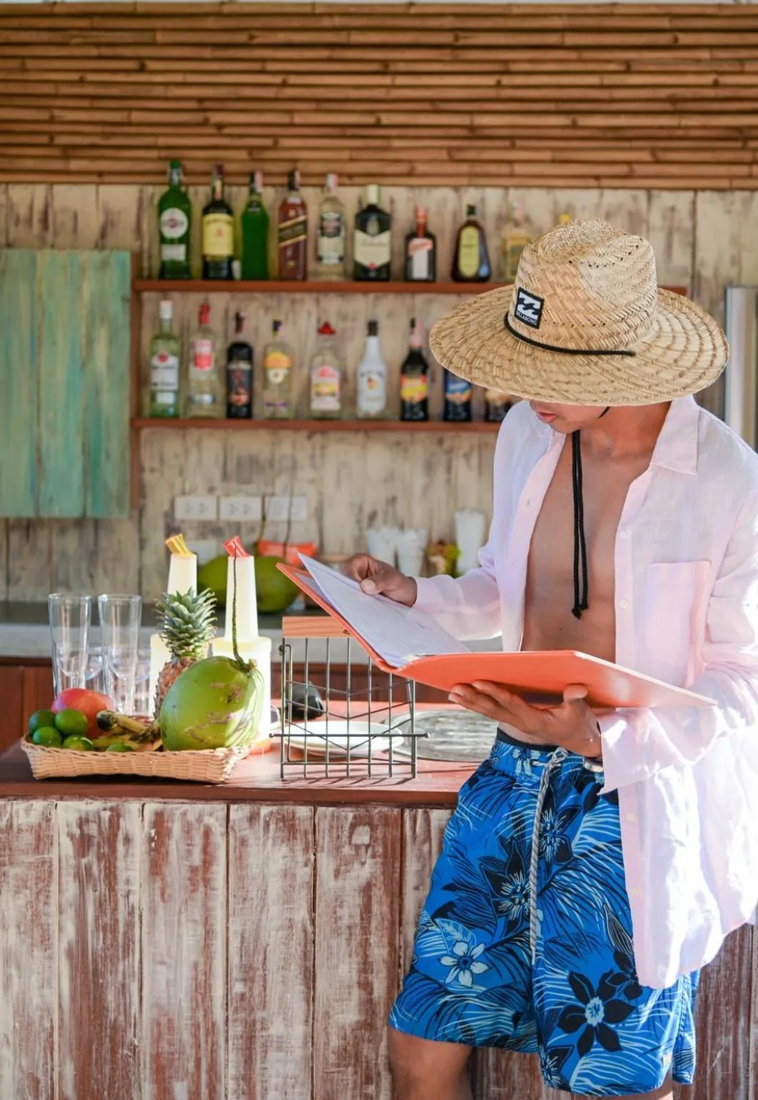 Lounge or bar in Sirarun Resort