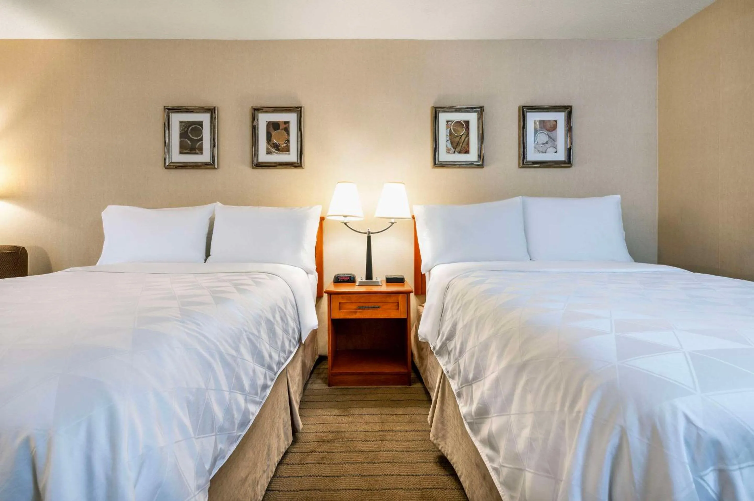 Bedroom in Allure Hotel & Conference Centre, Ascend Hotel Collection