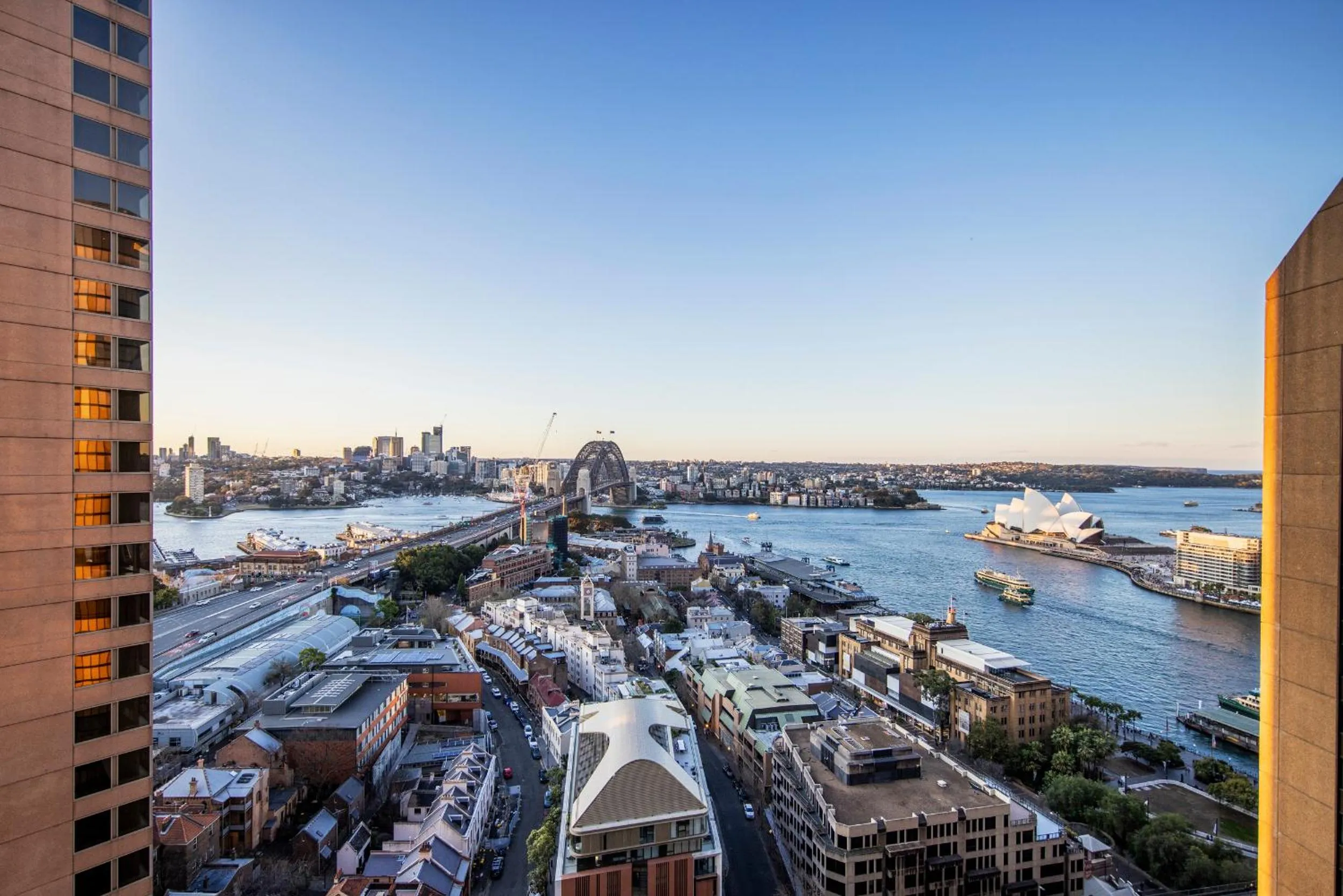 Natural landscape in The Sebel Quay West Suites Sydney