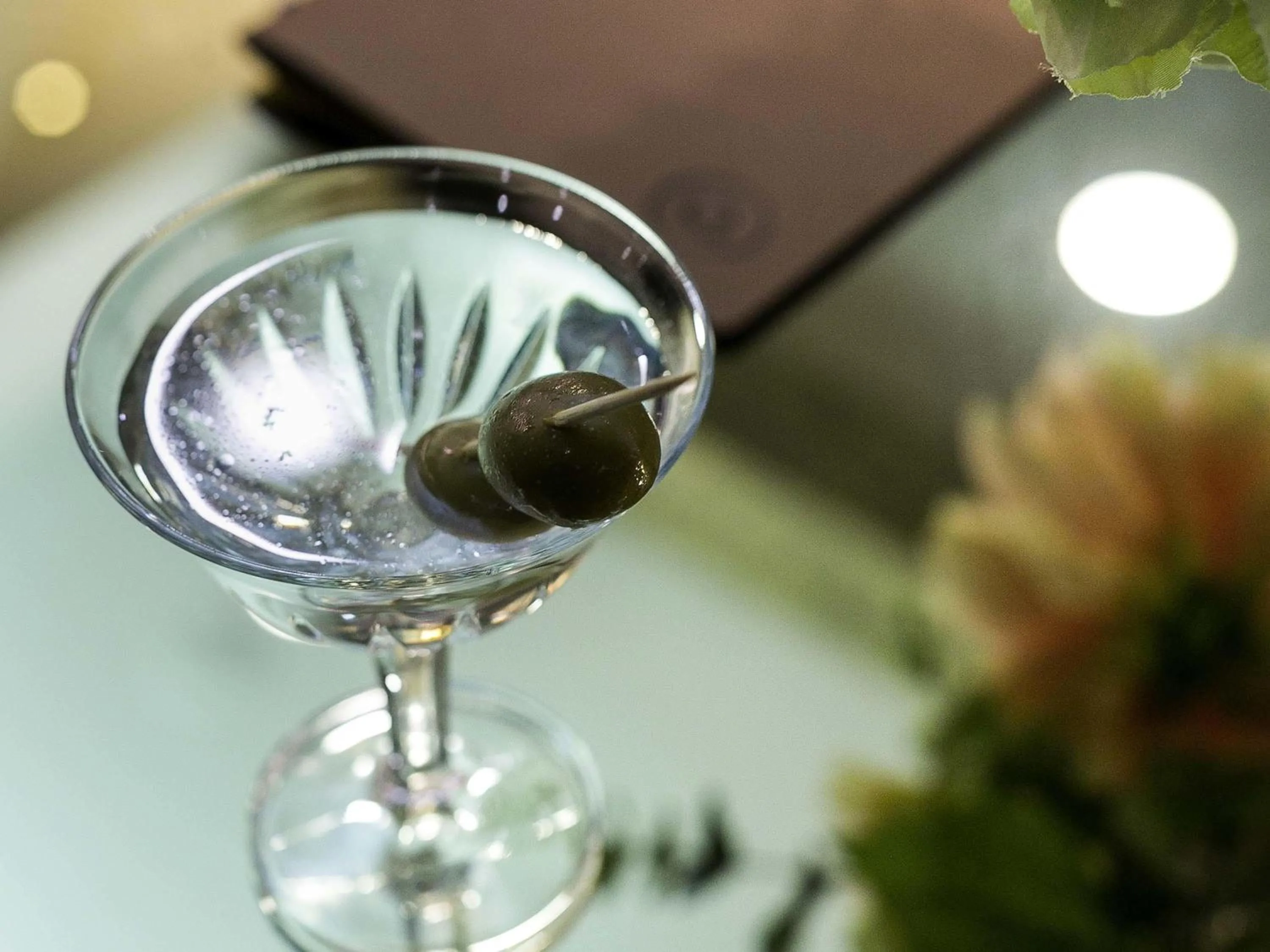 Lounge or bar in The Sebel Quay West Suites Sydney