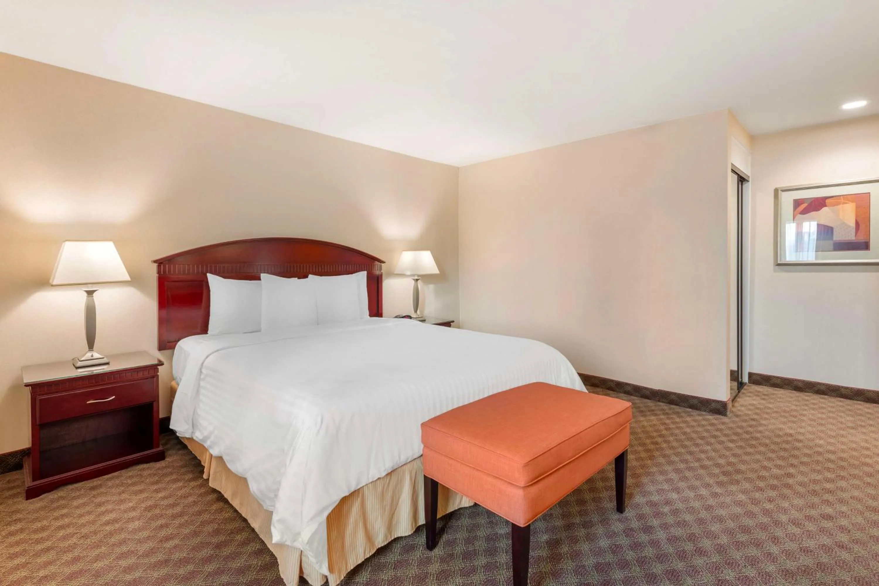 Photo of the whole room, Bed in Best Western Plus West Covina Inn