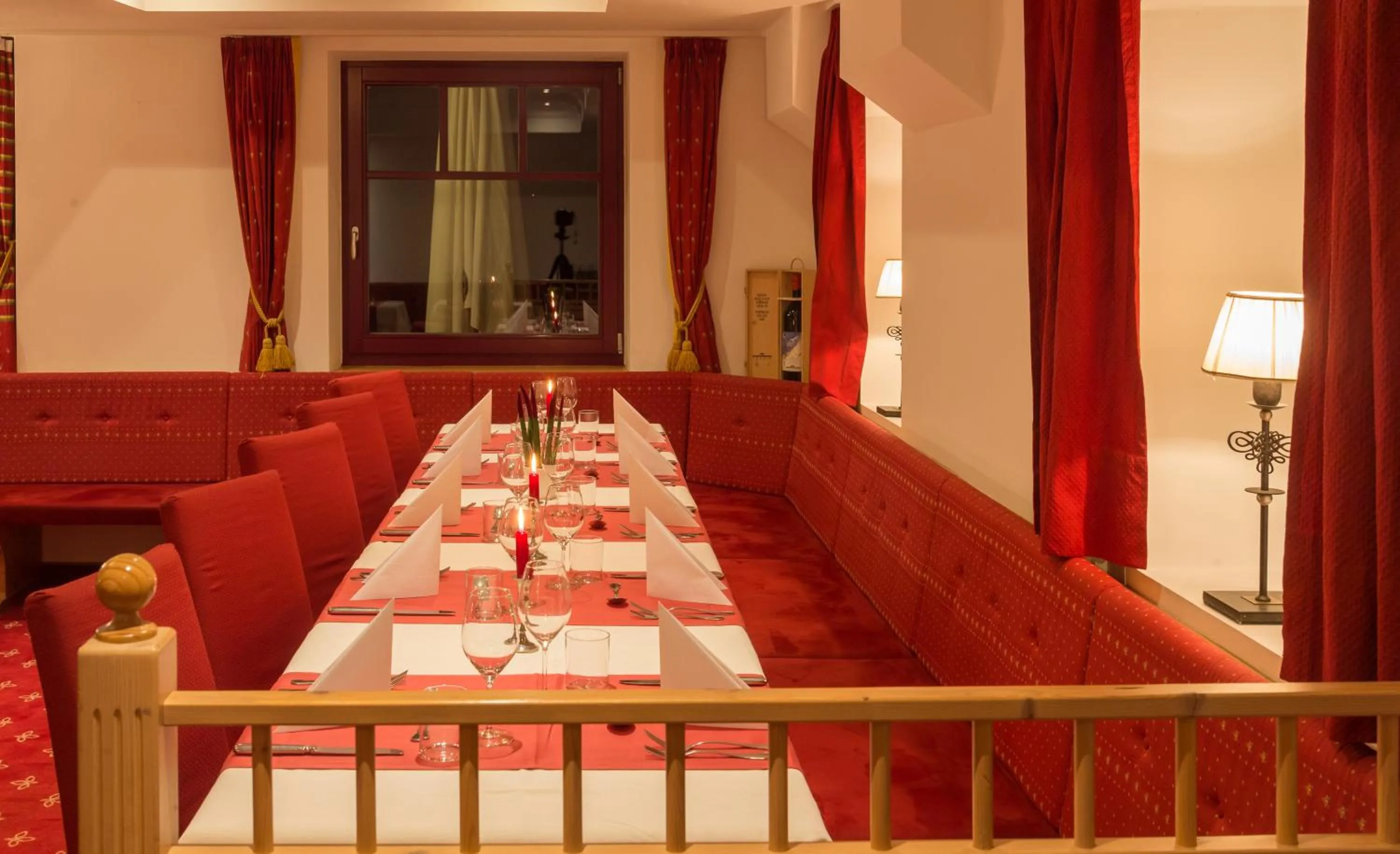 Restaurant/places to eat in Hotel Hellweger