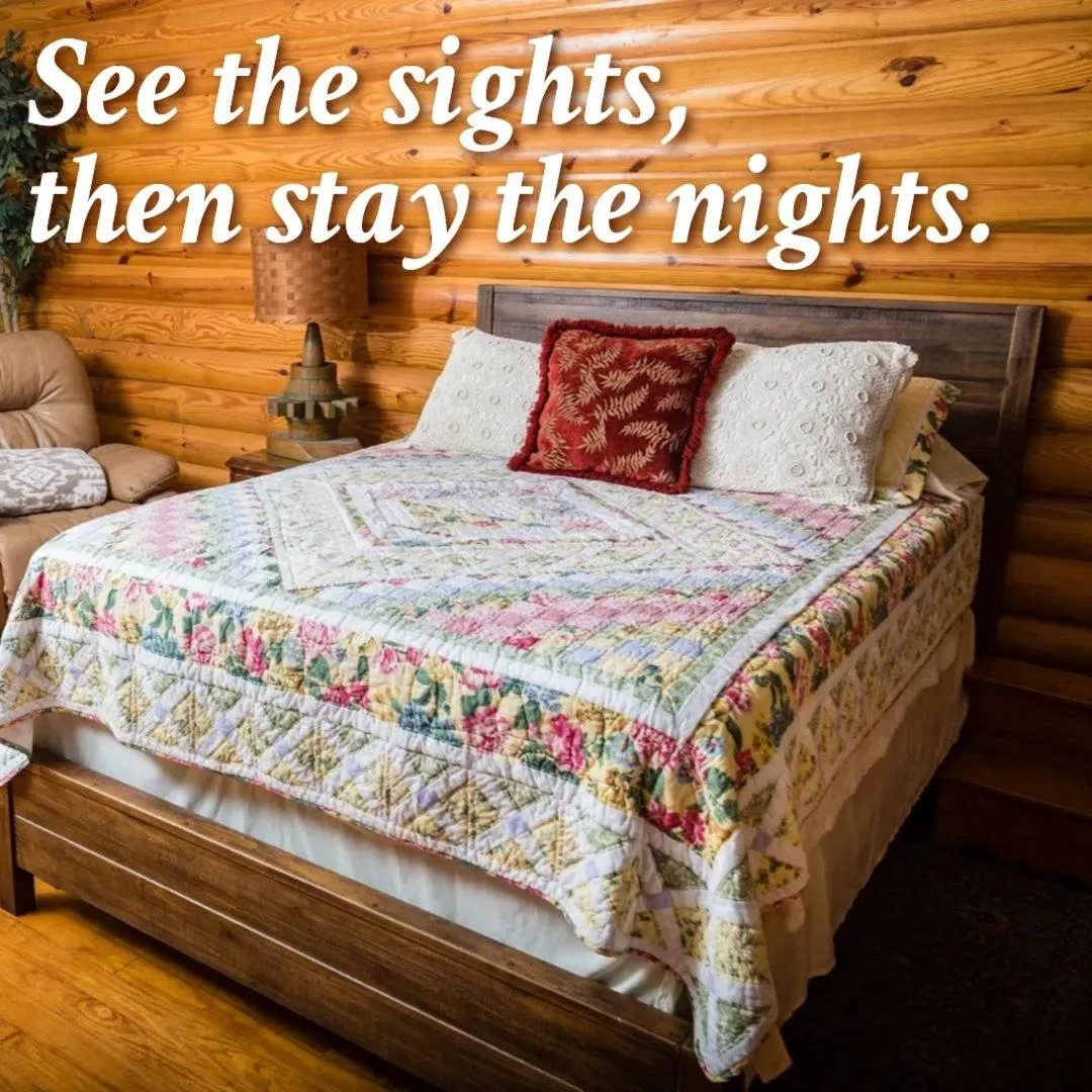 Bed in Mountain Aire Cottages, Inn, & Glamping