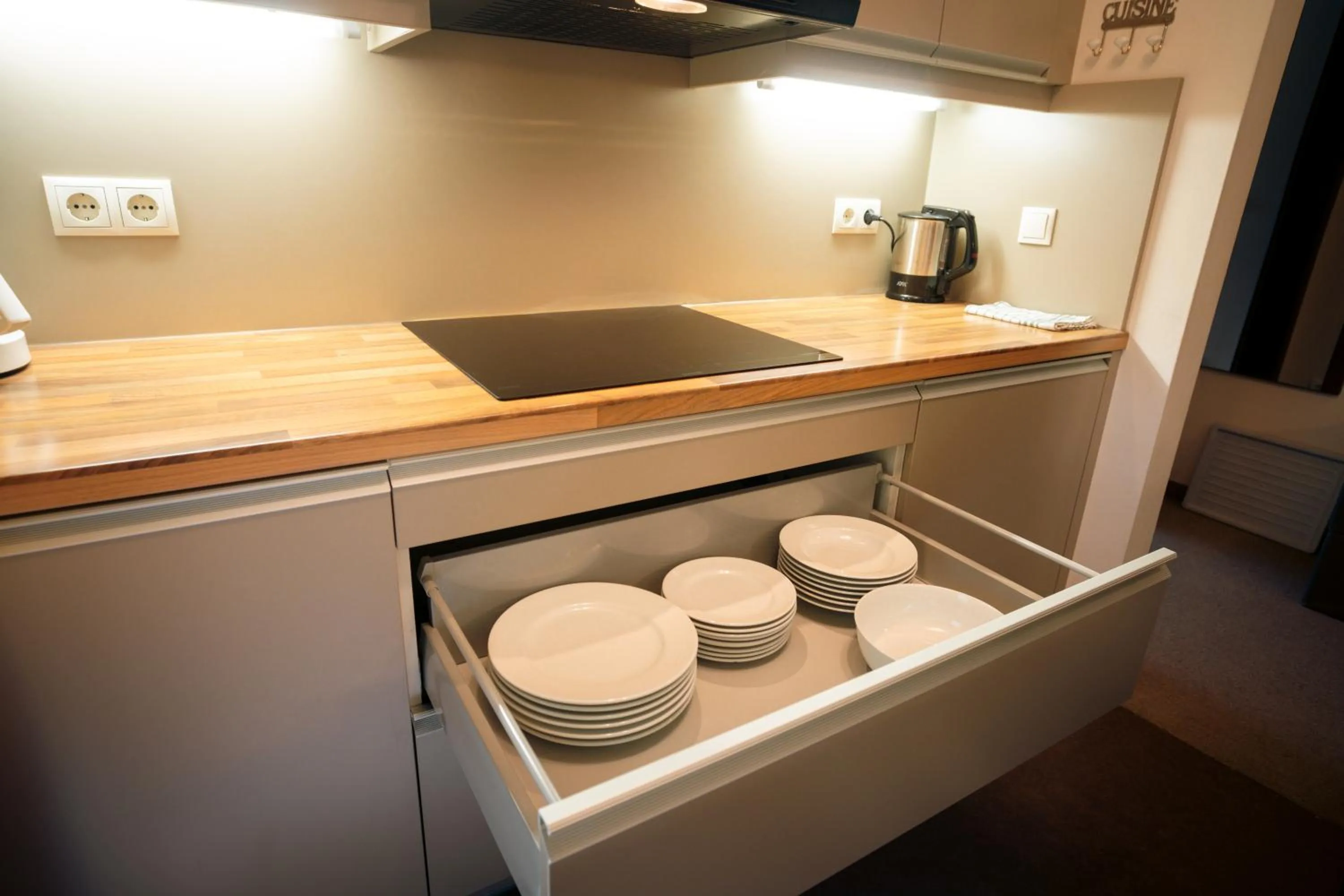 Kitchen or kitchenette in Apart-Garni Innerwiesn