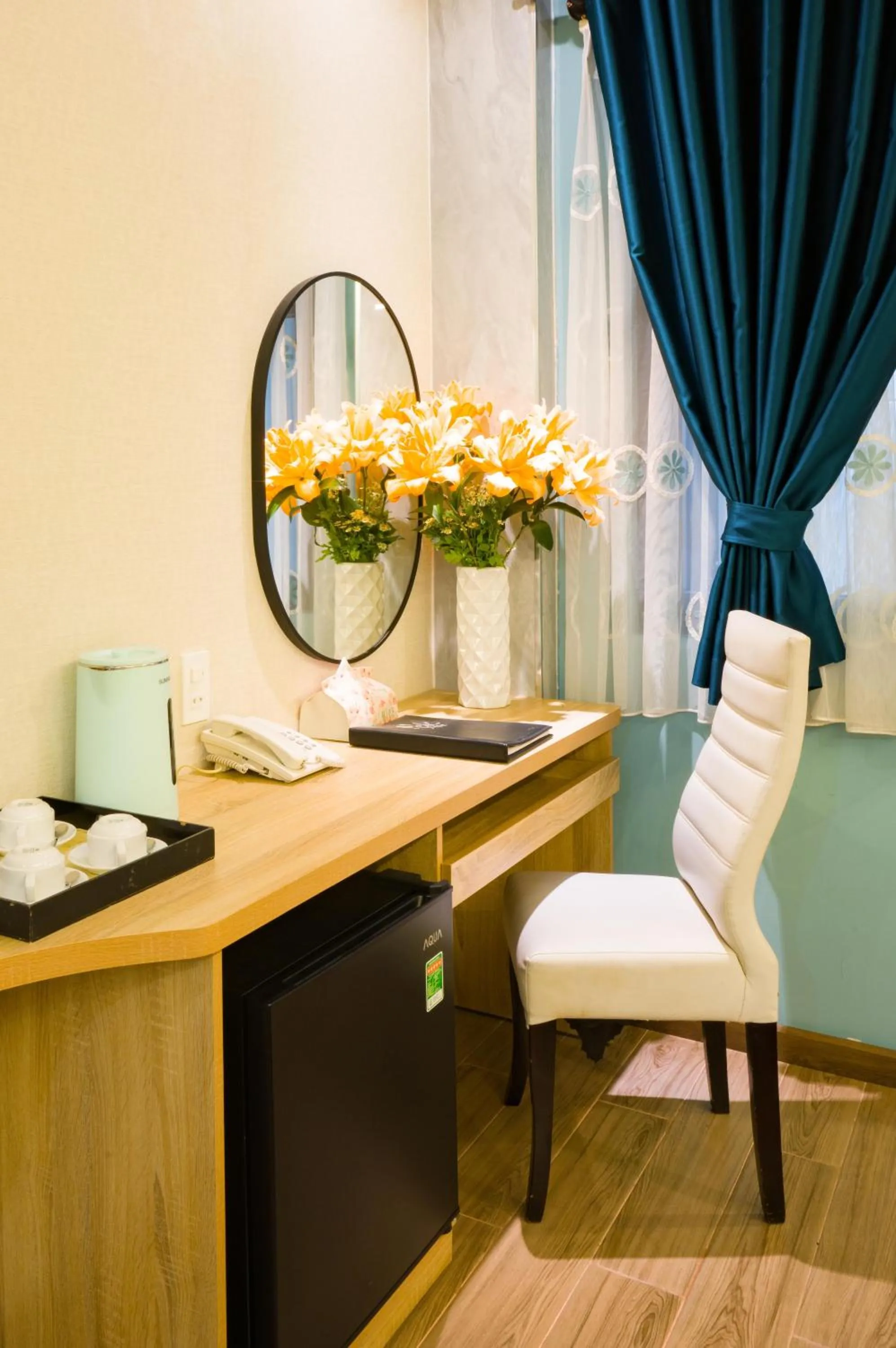 Seating area in Sunrise Central Hotel