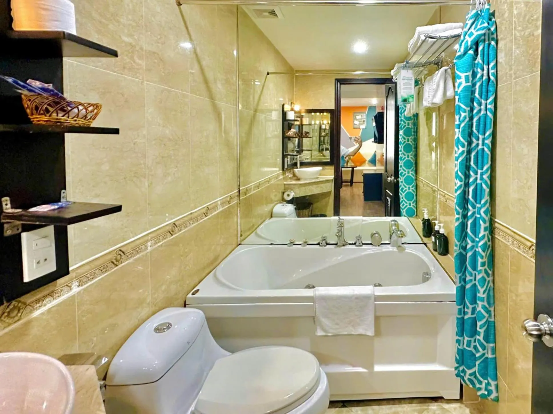 Sunrise Central Hotel