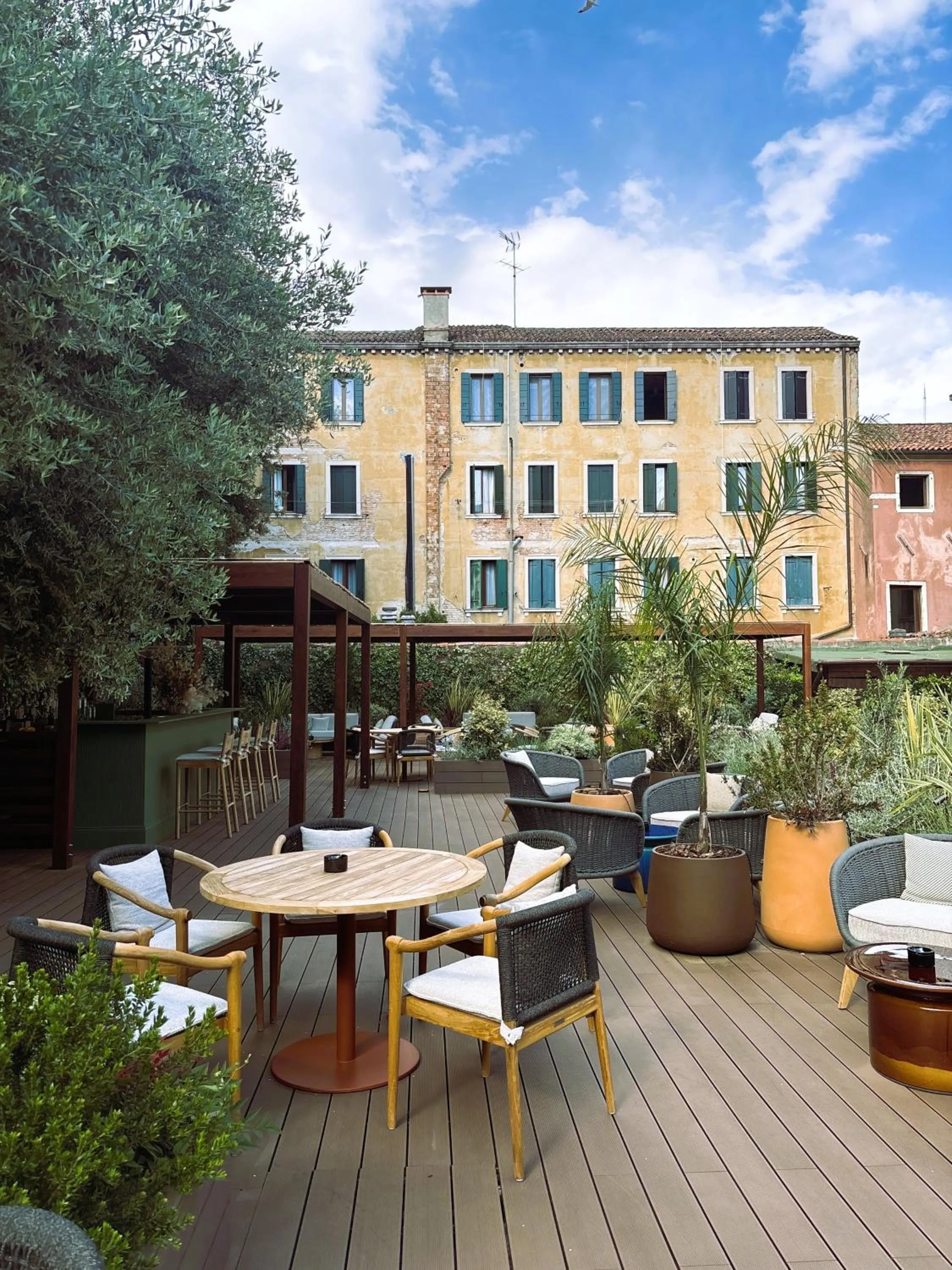 Property building in U-Visionary Venezia Hotel