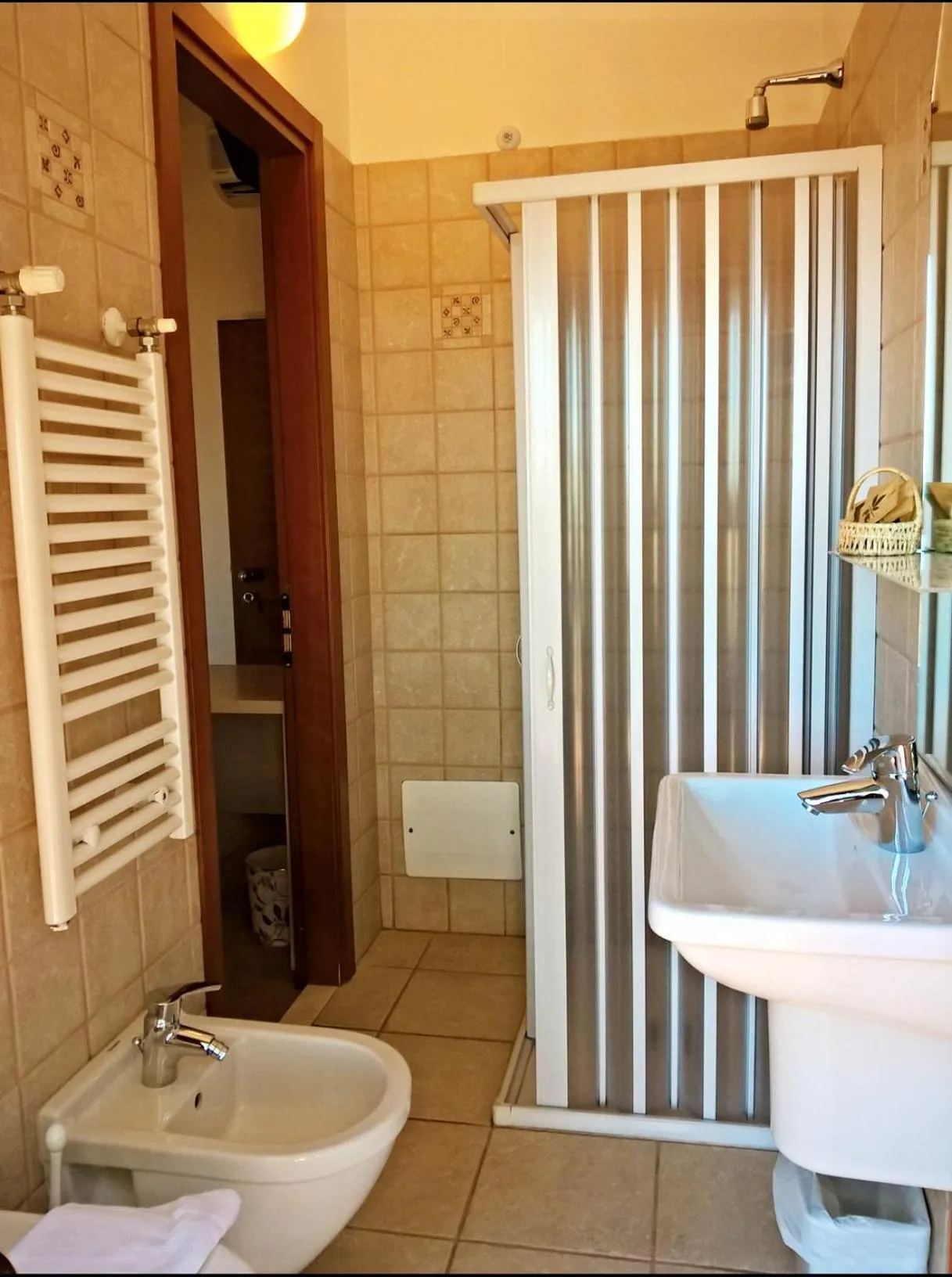 Bathroom in Hotel Renata