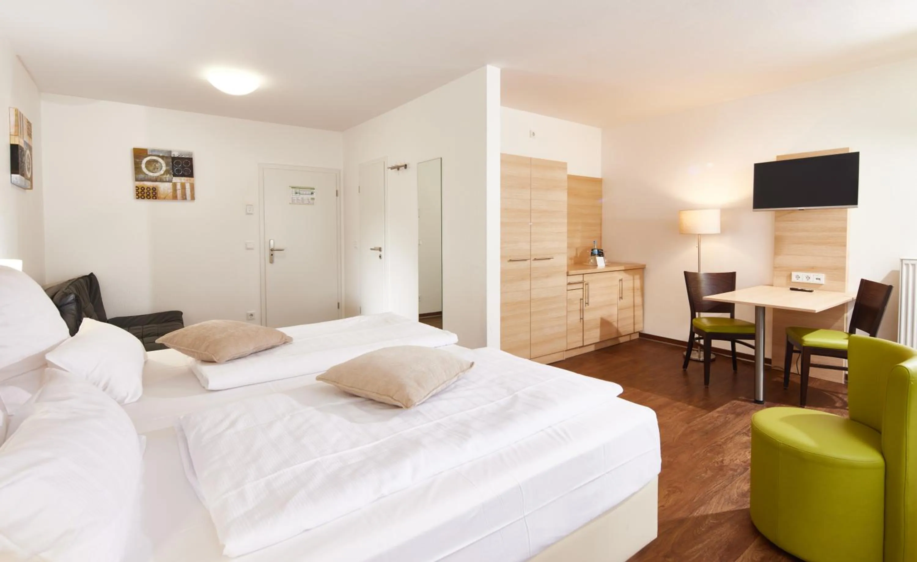 Bed in ante porta DAS STADTHOTEL