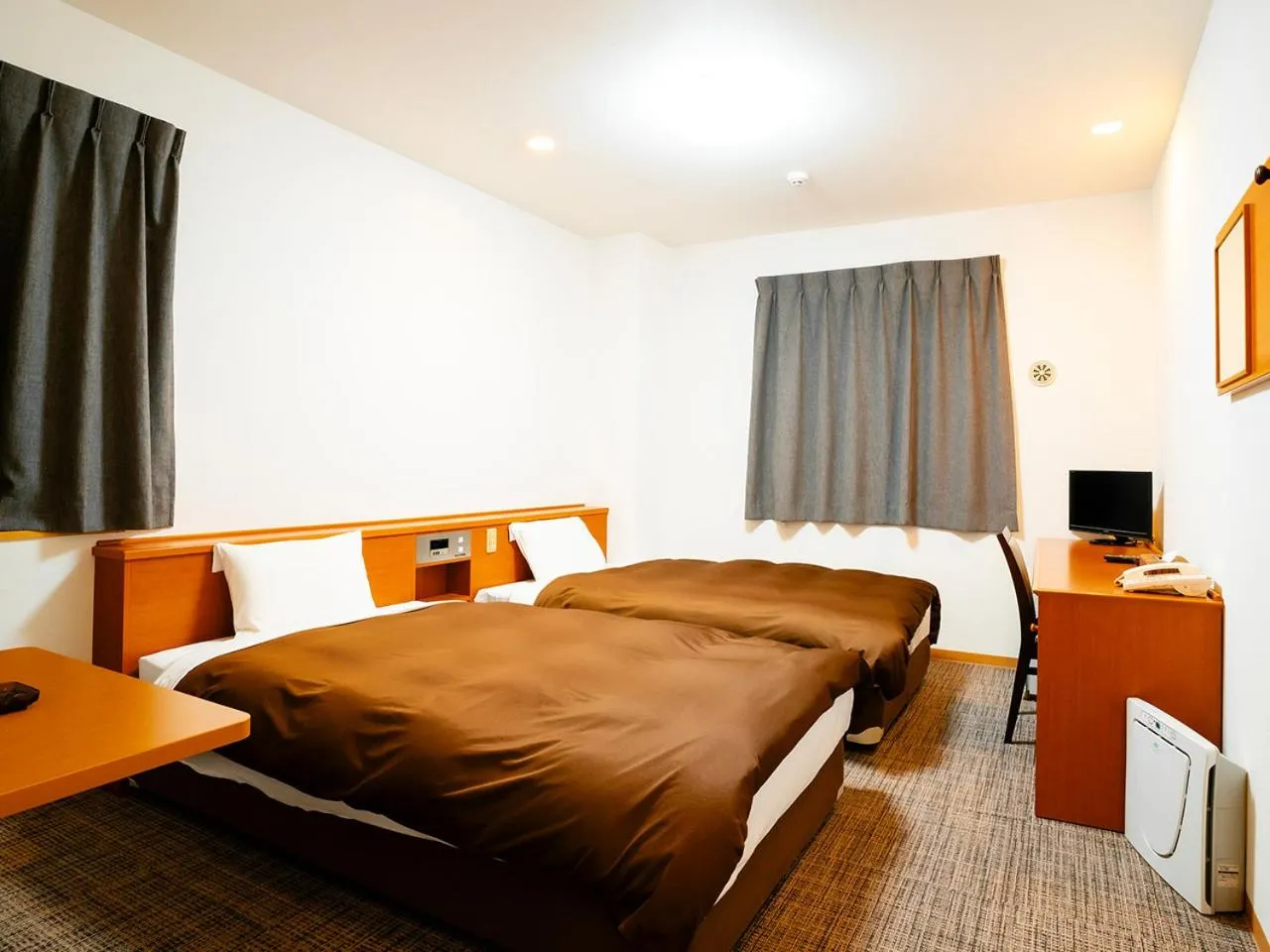 Photo of the whole room, Bed in Kumamoto Ichibamae Business Kurenai Hotel