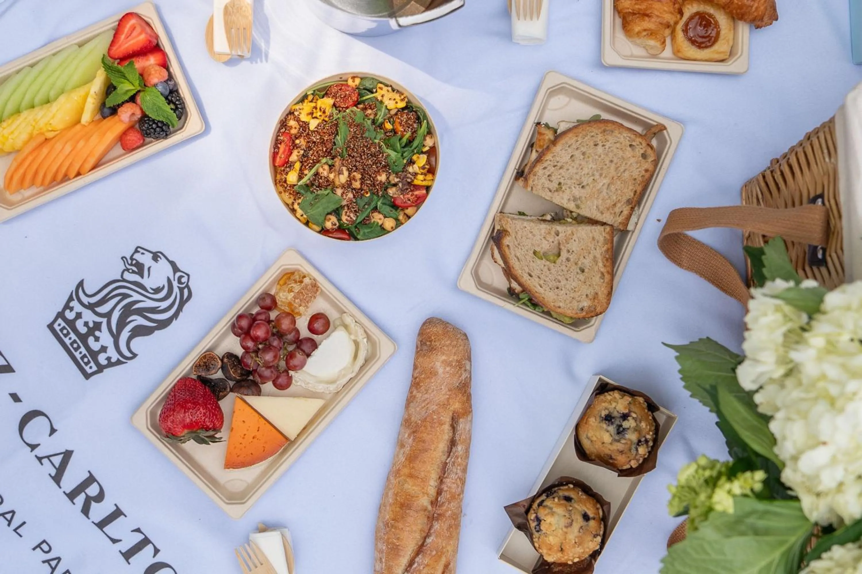 Restaurant/places to eat in The Ritz-Carlton New York, Central Park