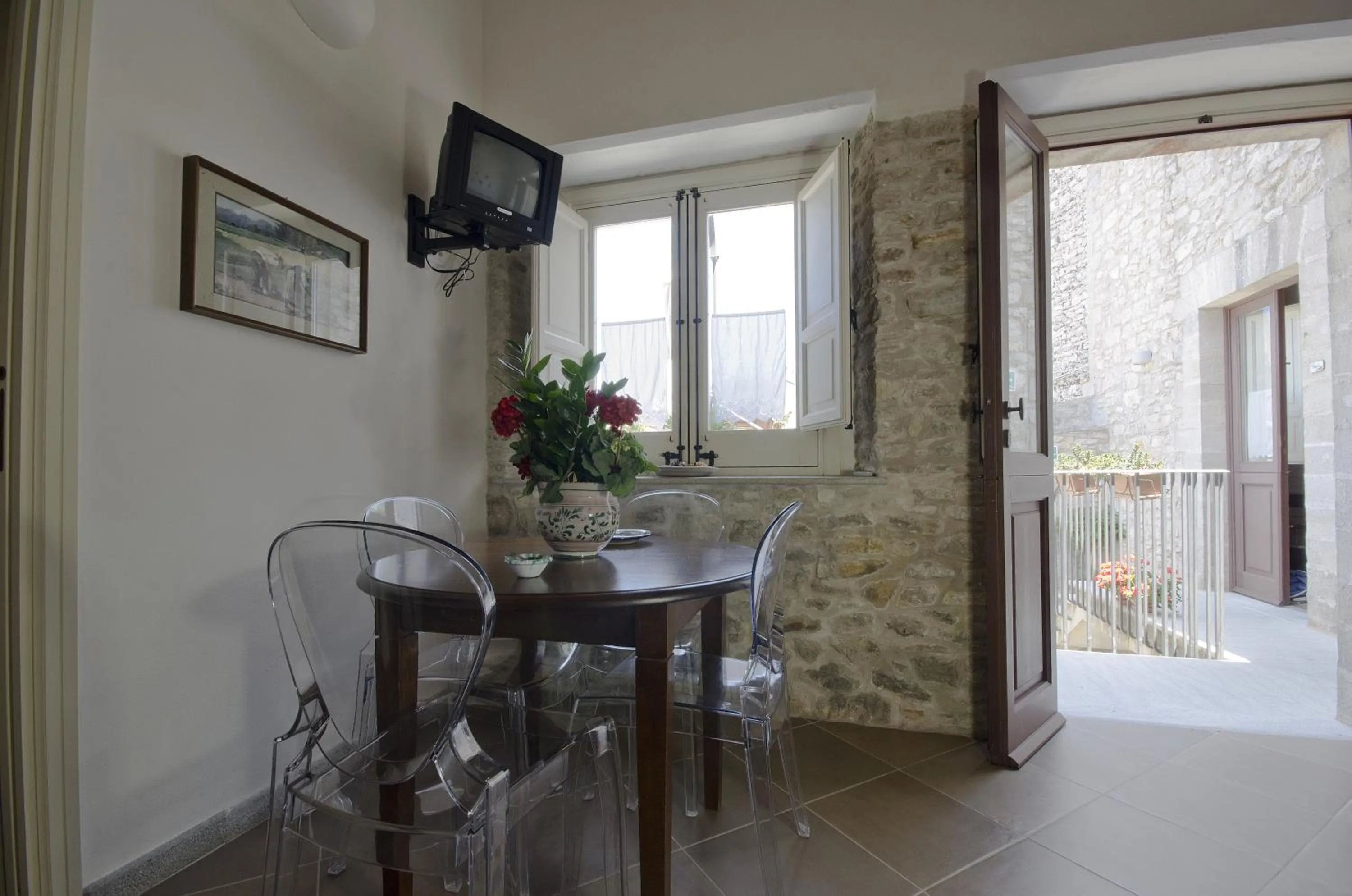 Dining area in Residence Erice Pietre Antiche
