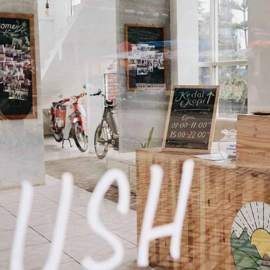 Facade/entrance in Tani Jiwo Hostel