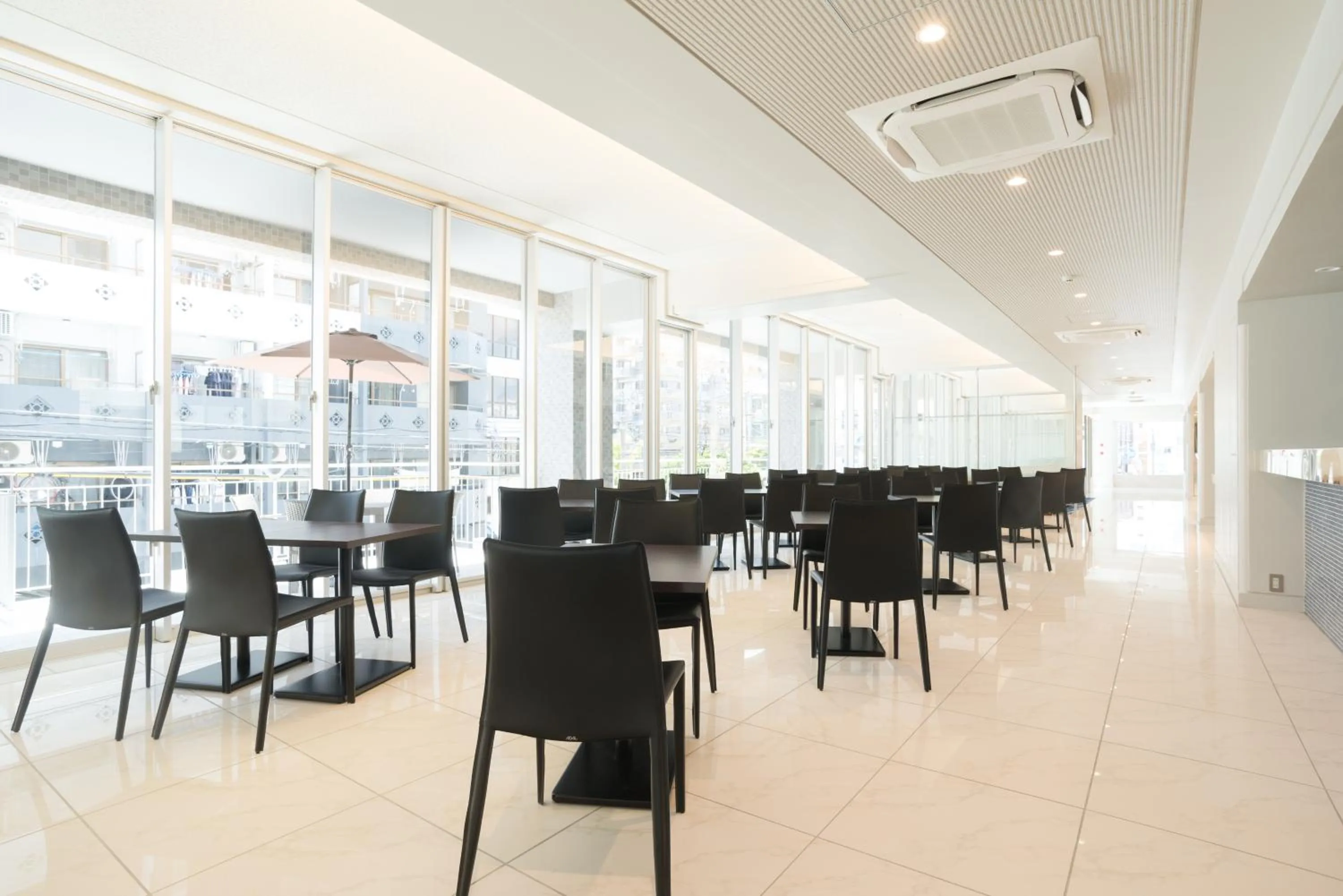 Restaurant/places to eat in RJ Hotel Naha