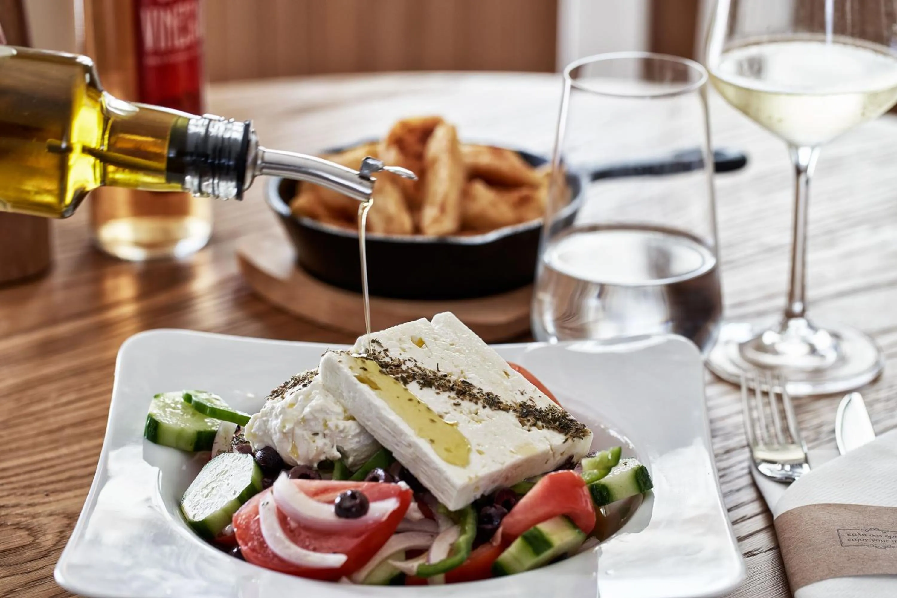 Food and drinks in 18 Grapes Hotel