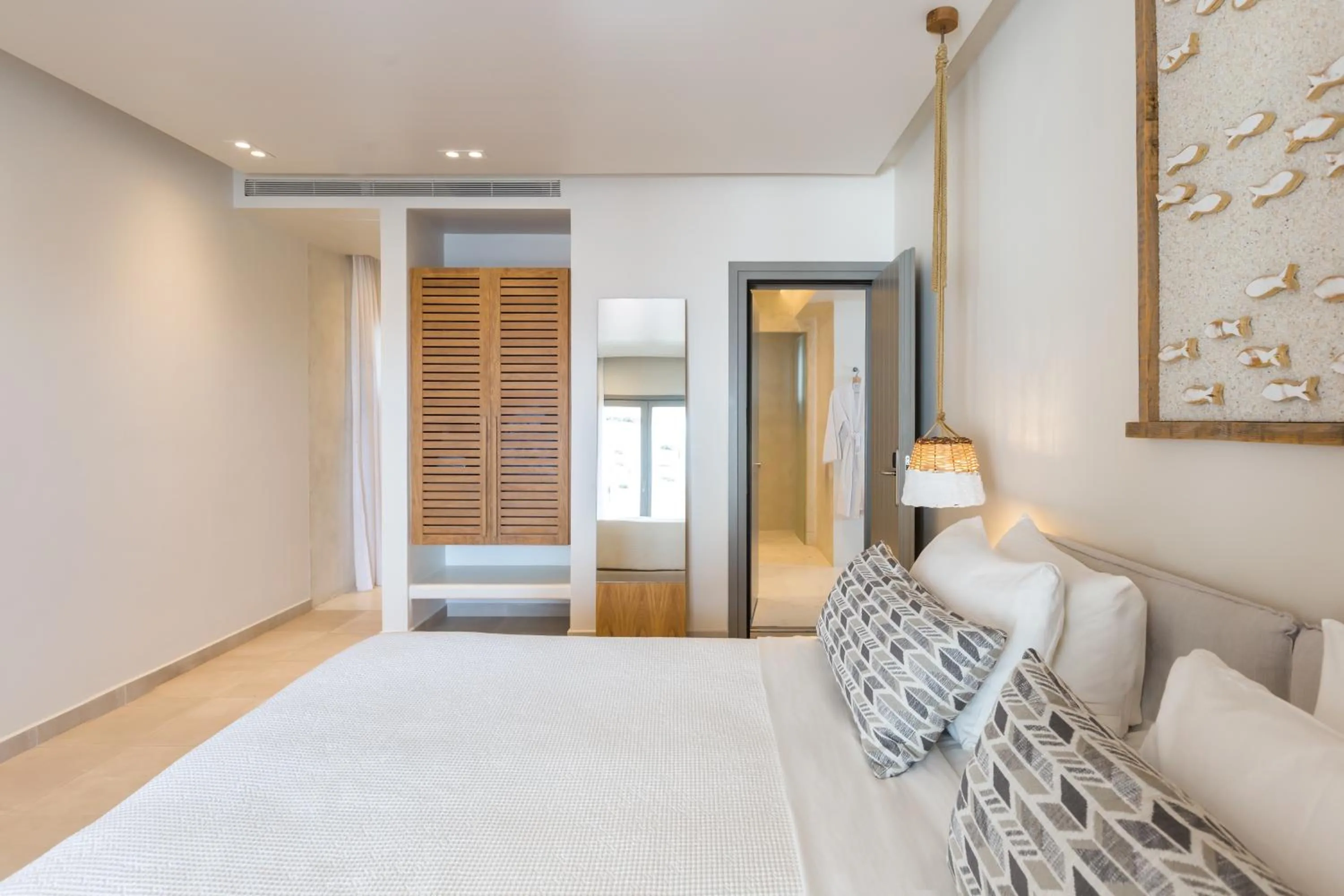 Bed in 18 Grapes Hotel