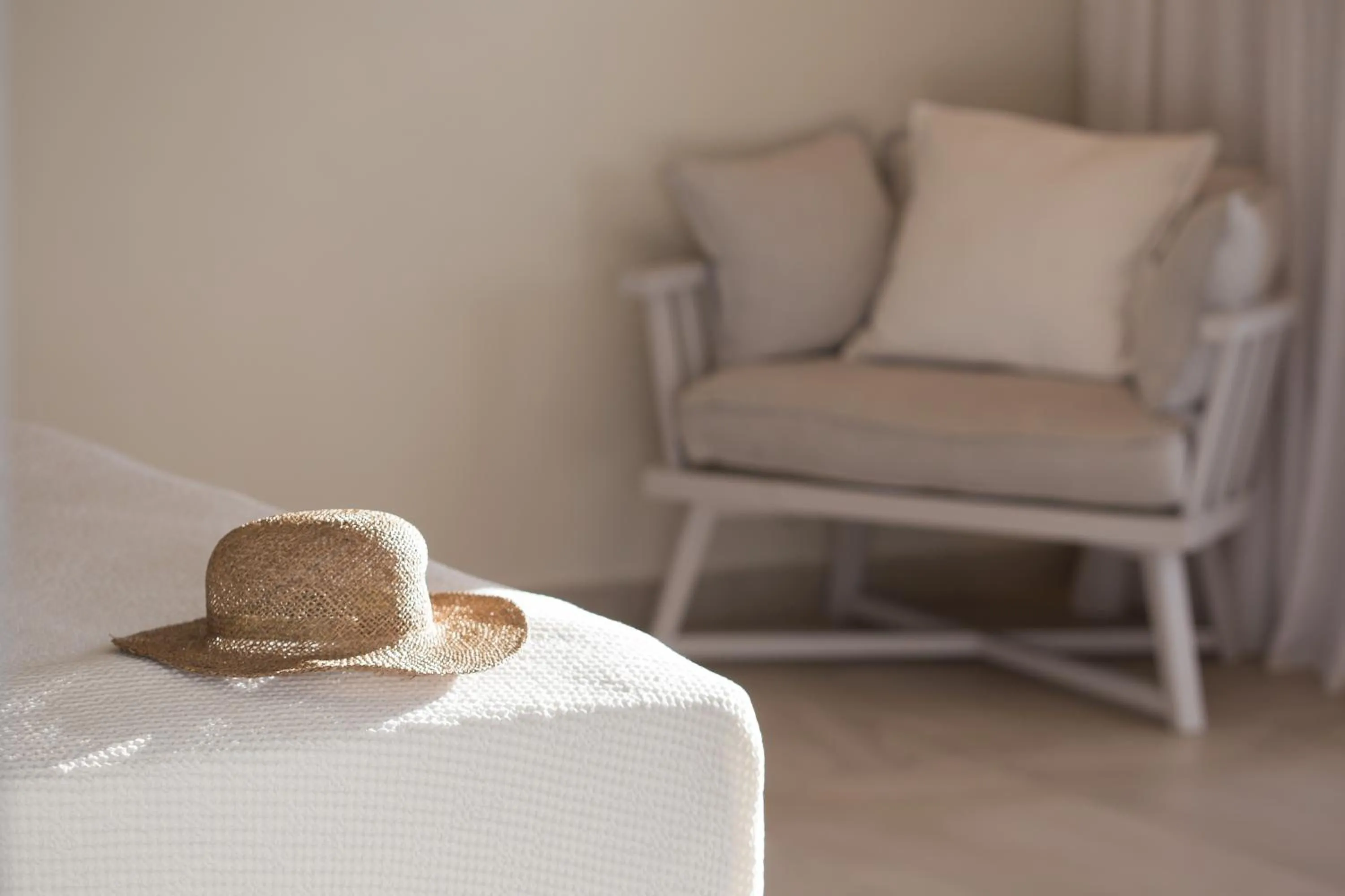 Seating area in 18 Grapes Hotel