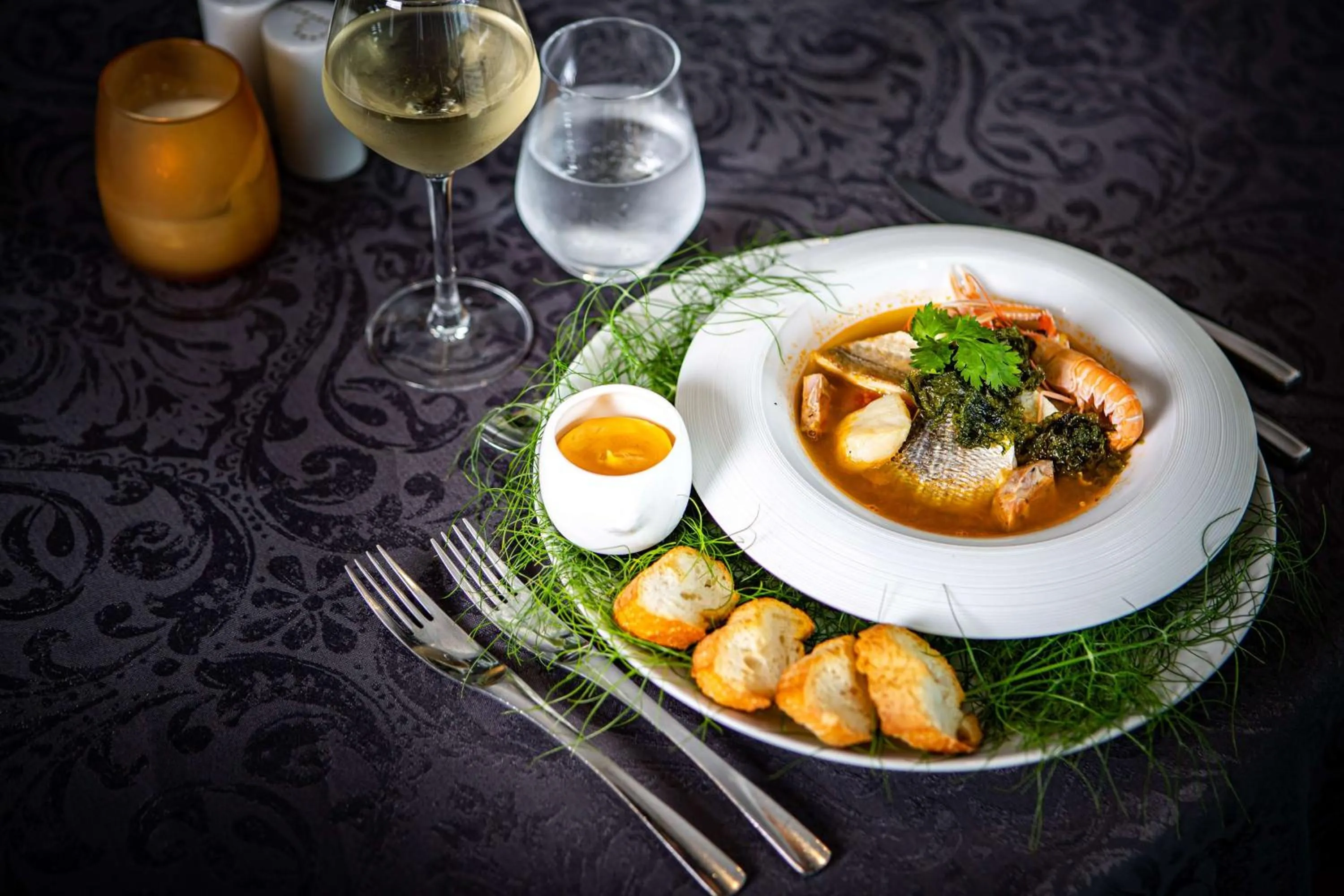 Restaurant/places to eat in Brit Hotel & Spa Côte des Sables