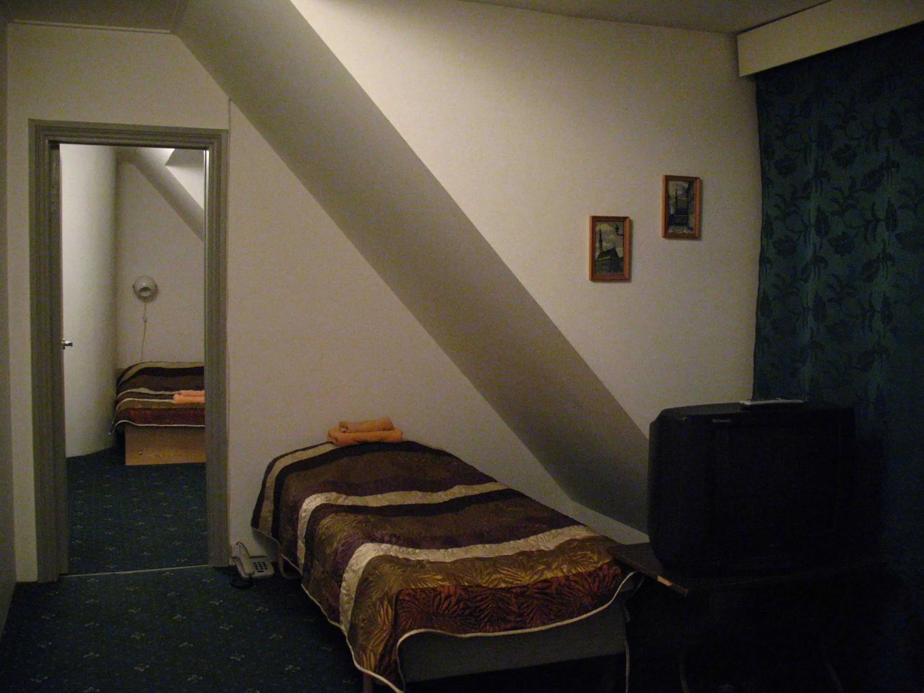 Photo of the whole room in Nepi Hotell