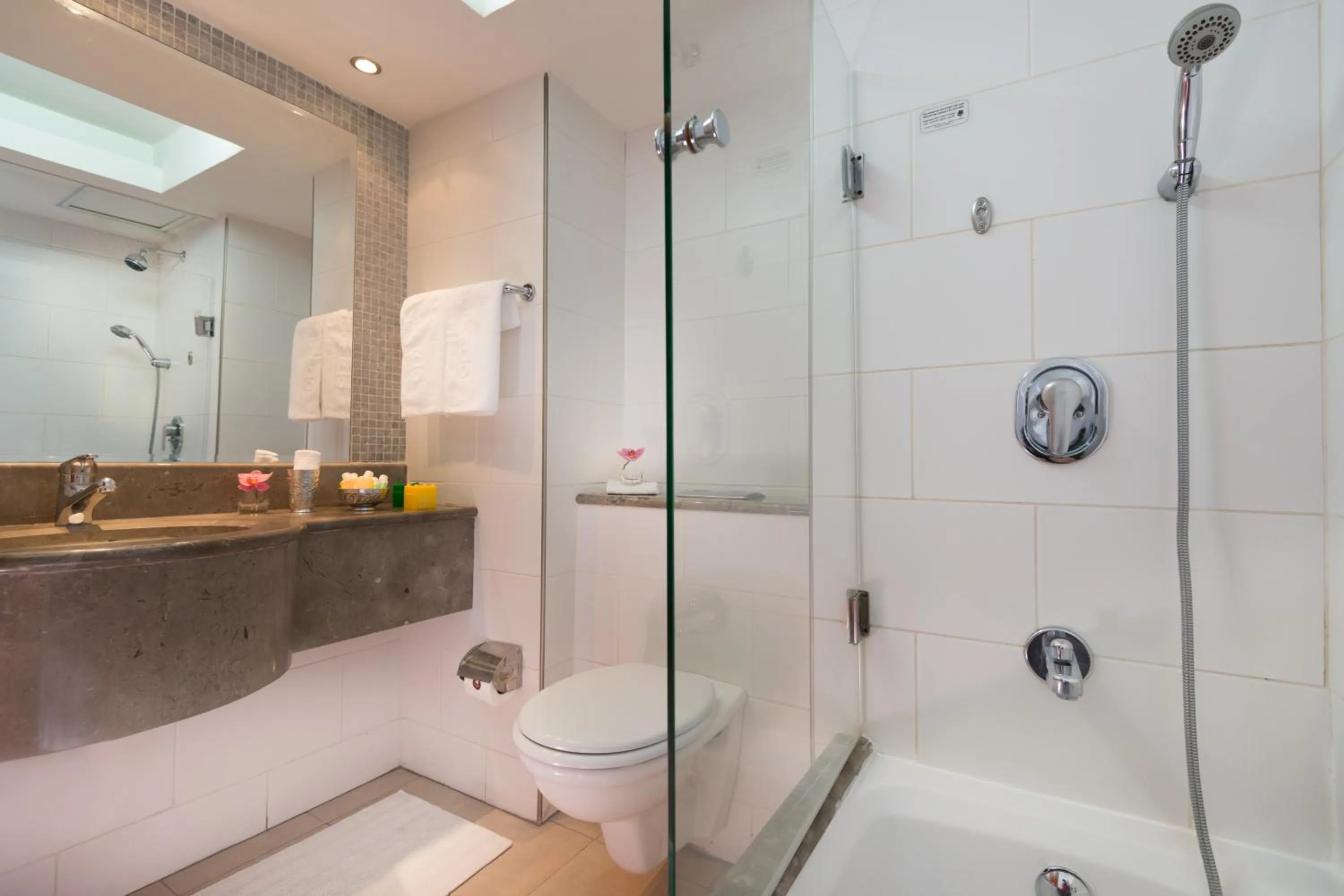 Family Studio in Leonardo Plaza Hotel Tiberias