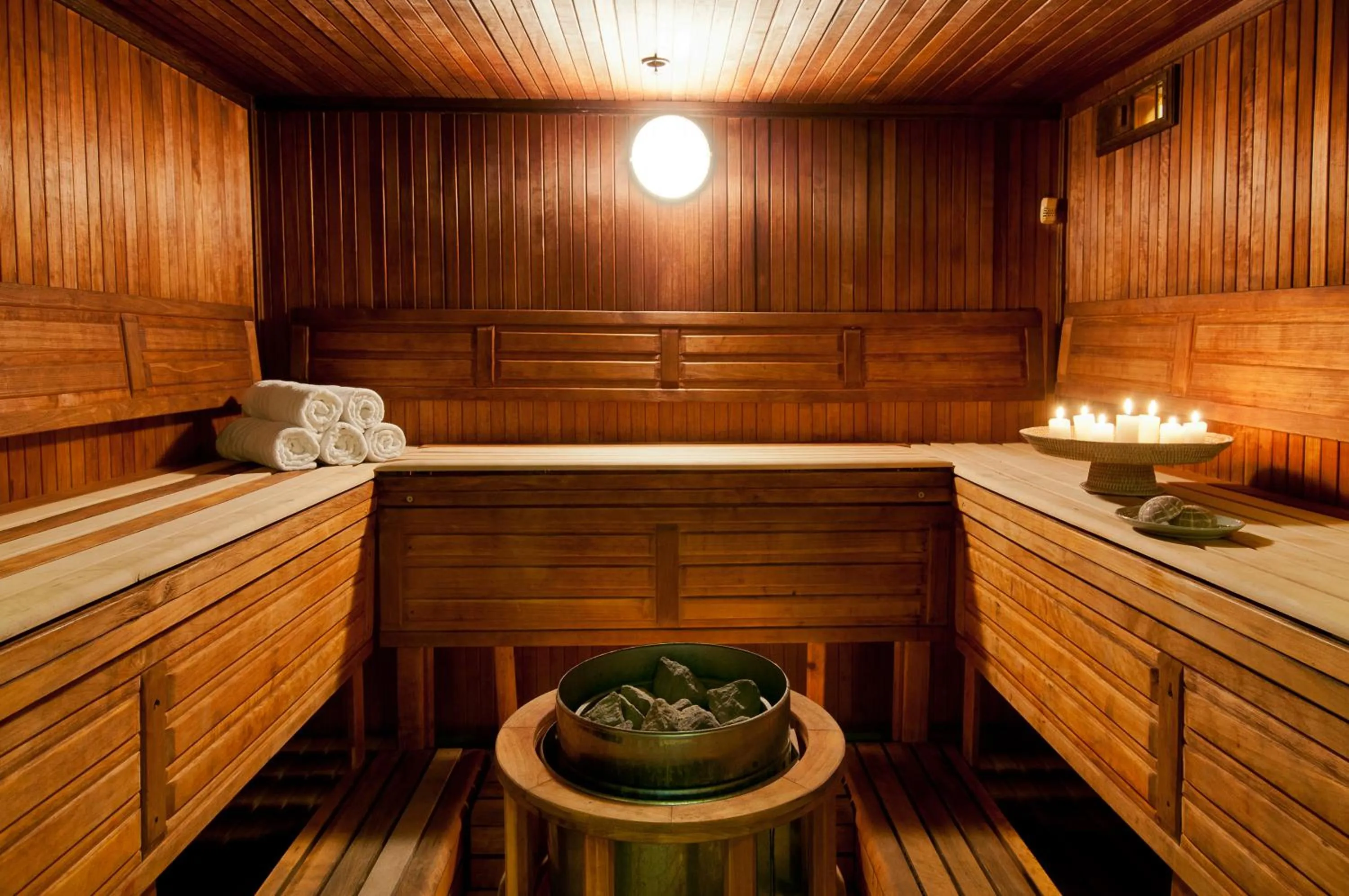 Sauna in Leonardo Plaza Hotel Tiberias