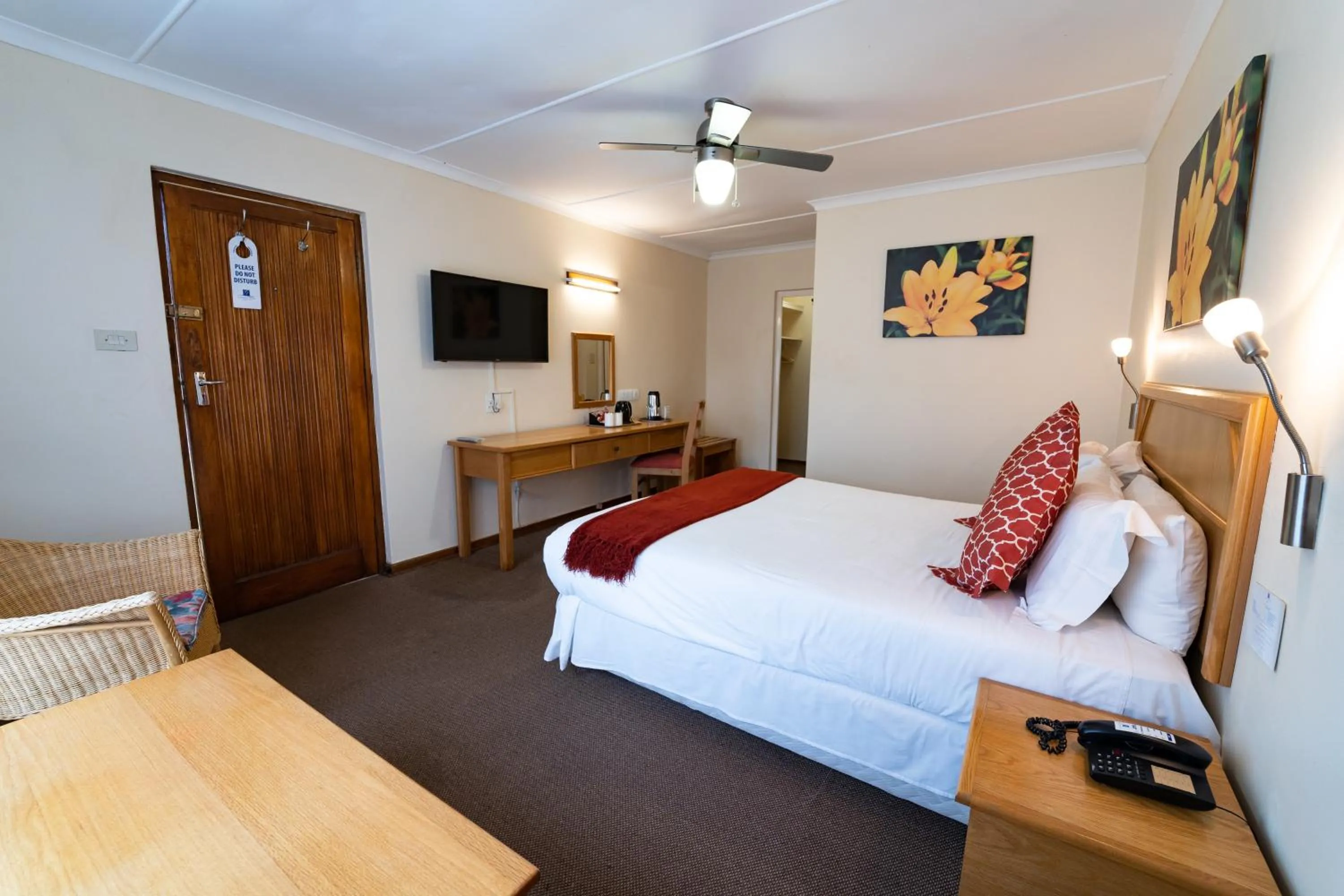 Bedroom, Bed in Gooderson Drakensberg Gardens Golf & Spa Resort