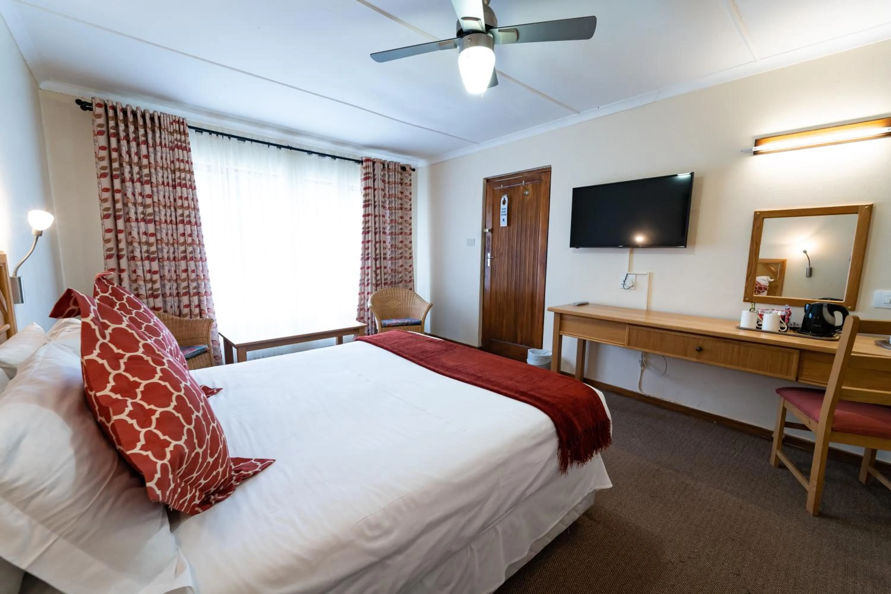 Bedroom, Bed in Gooderson Drakensberg Gardens Golf & Spa Resort