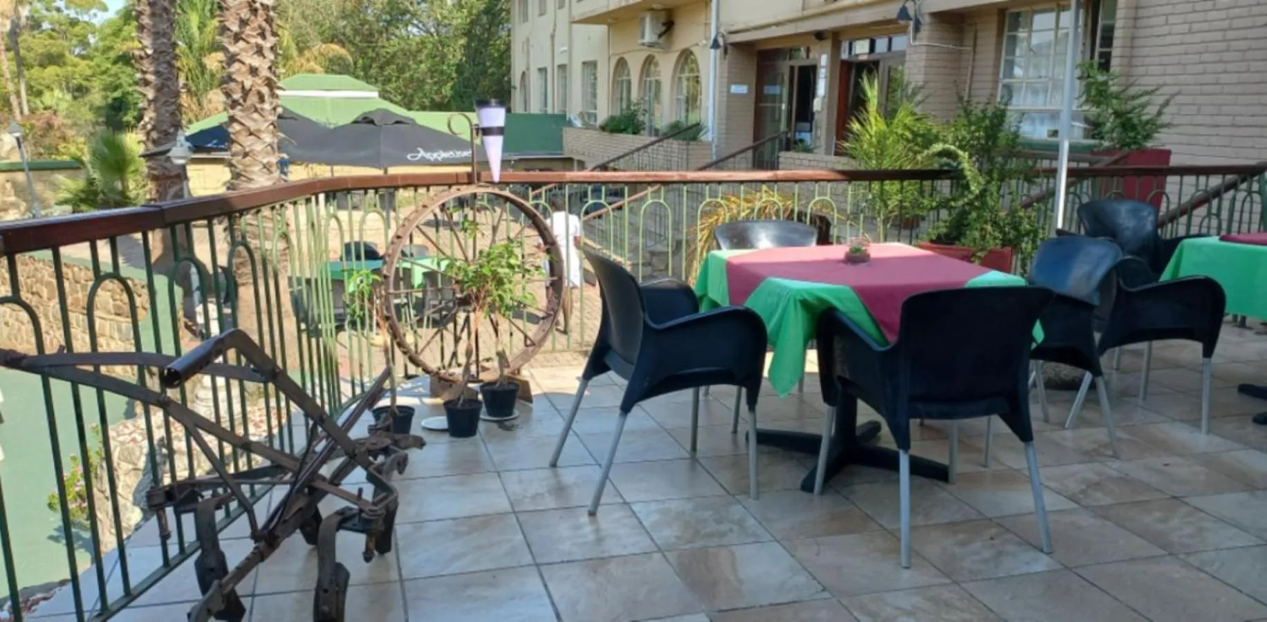 Restaurant/places to eat in Gooderson Natal Spa Hot Springs Resort