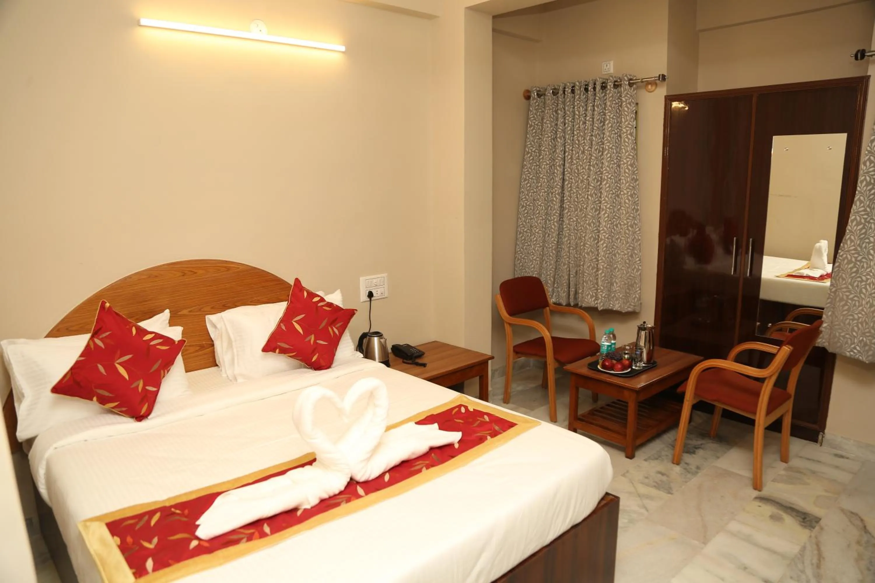 Photo of the whole room in Soundarya Hotel