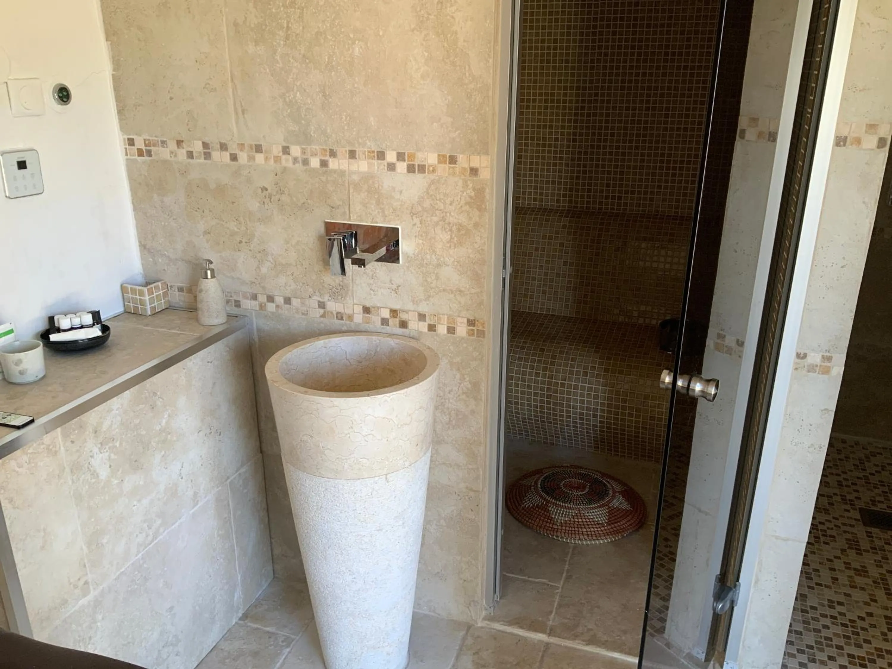 Spa and wellness centre/facilities in Mas au Cœur de La Provence & SPA