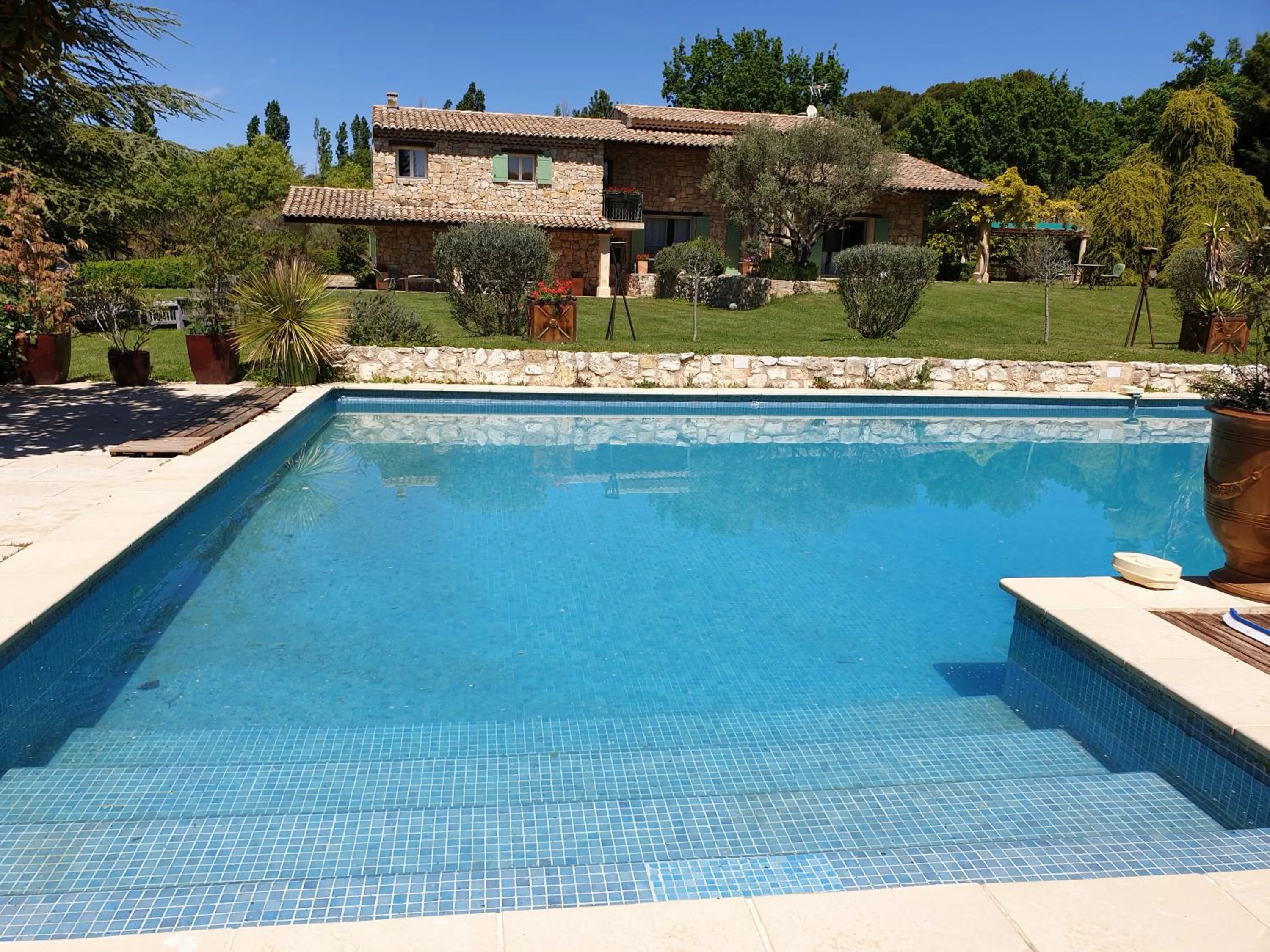 Swimming pool in Mas au Cœur de La Provence & SPA