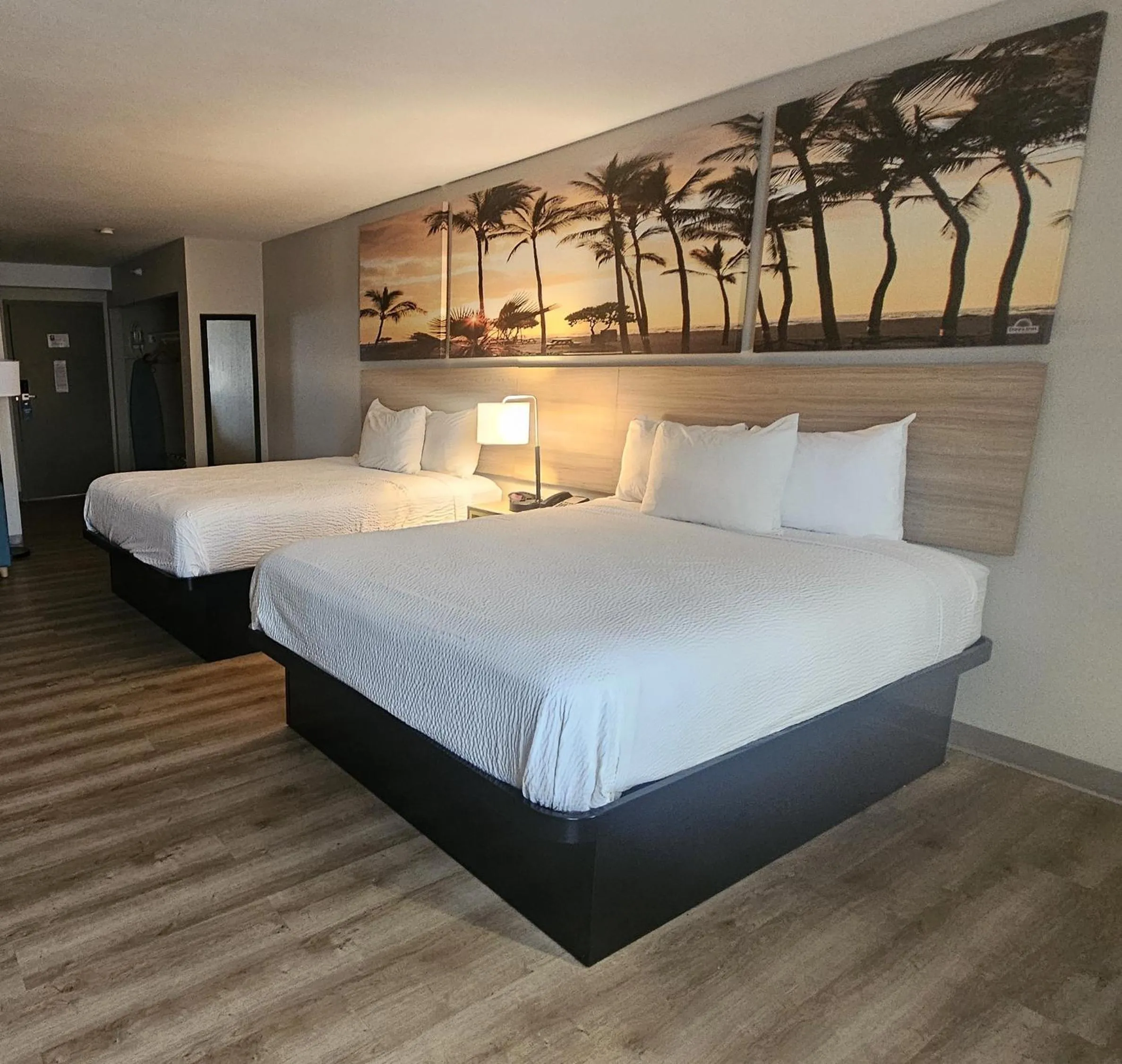 Bed in Days Inn & Suites by Wyndham Artesia