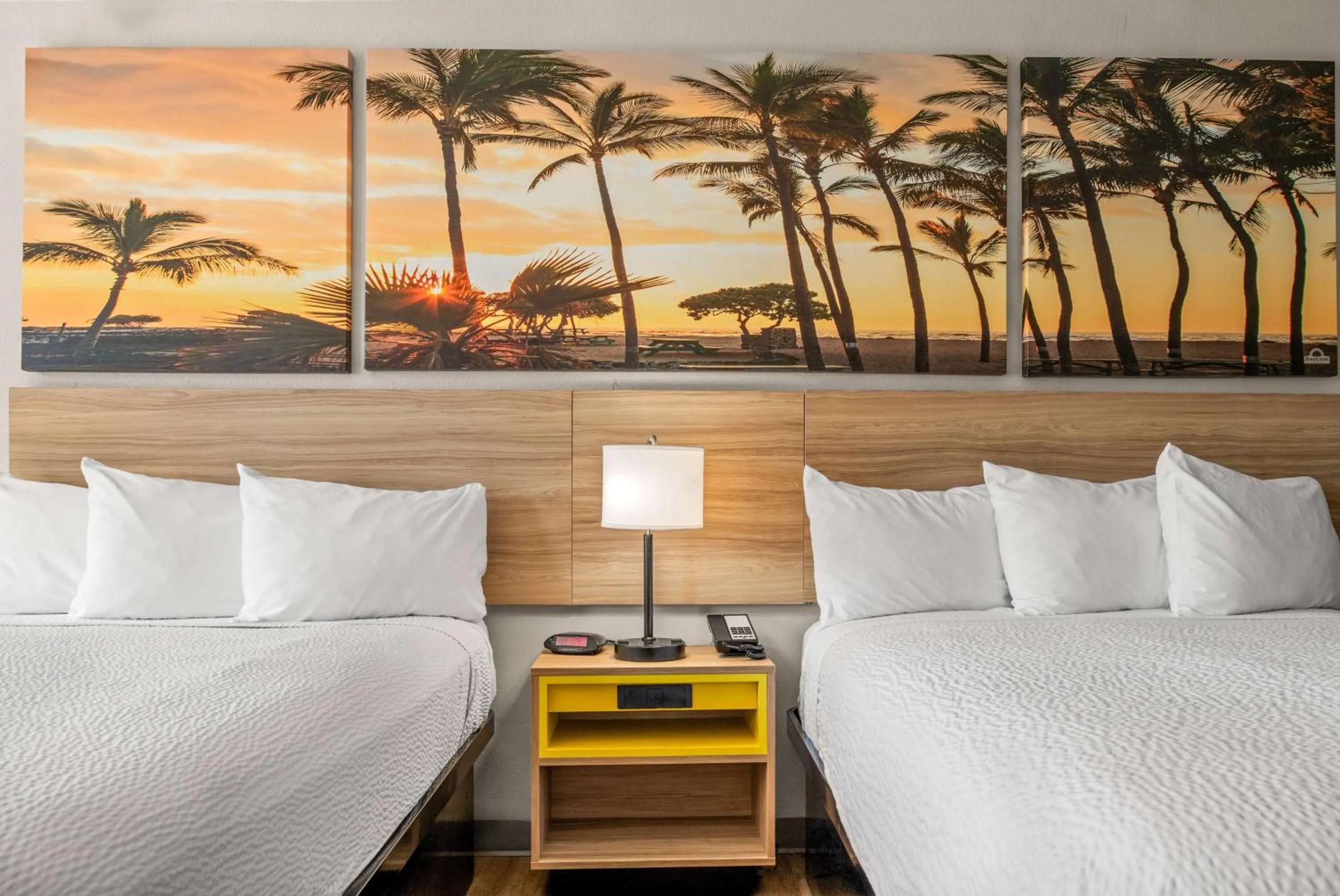 Photo of the whole room, Bed in Days Inn & Suites by Wyndham Artesia