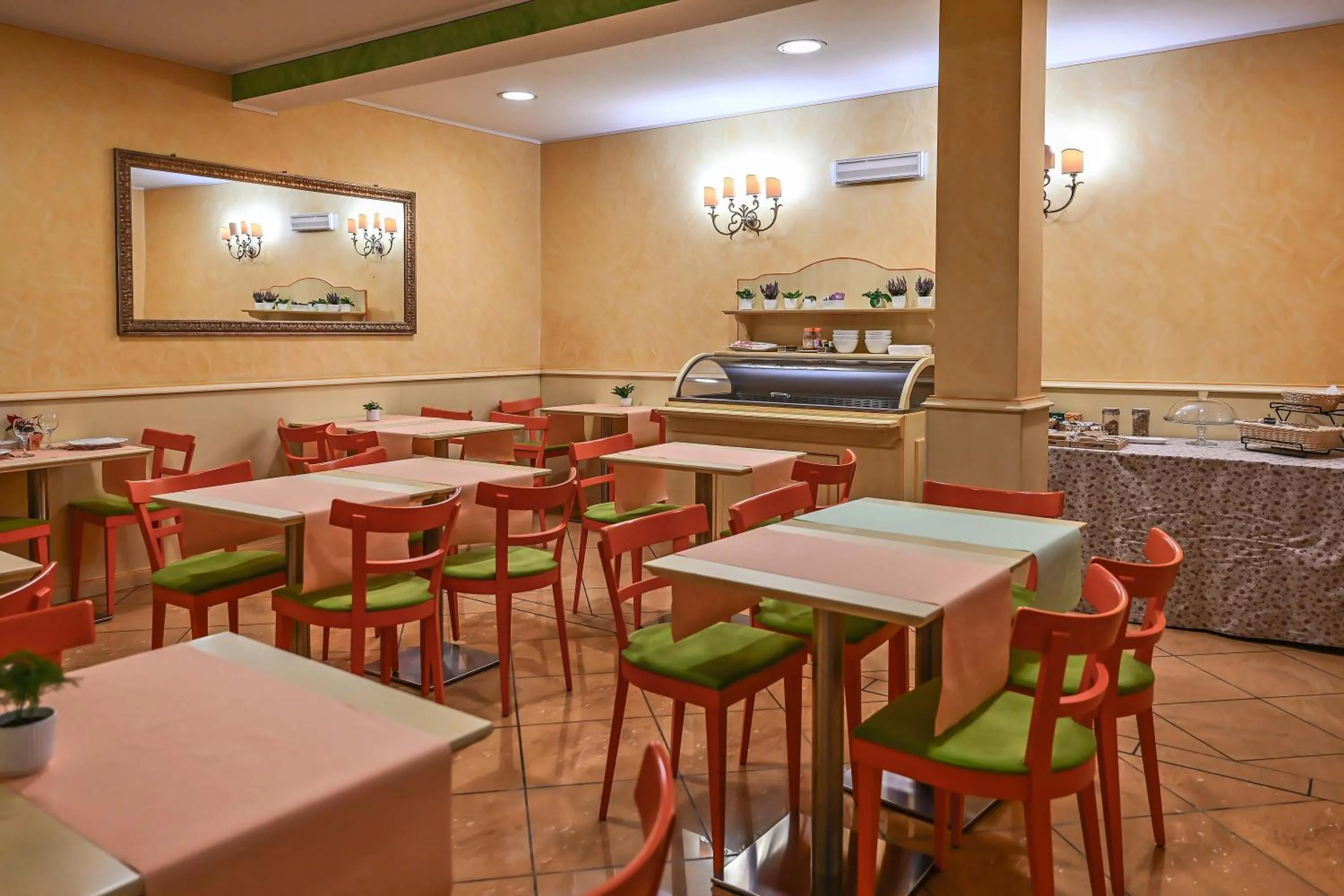 Breakfast in Hotel Matteotti