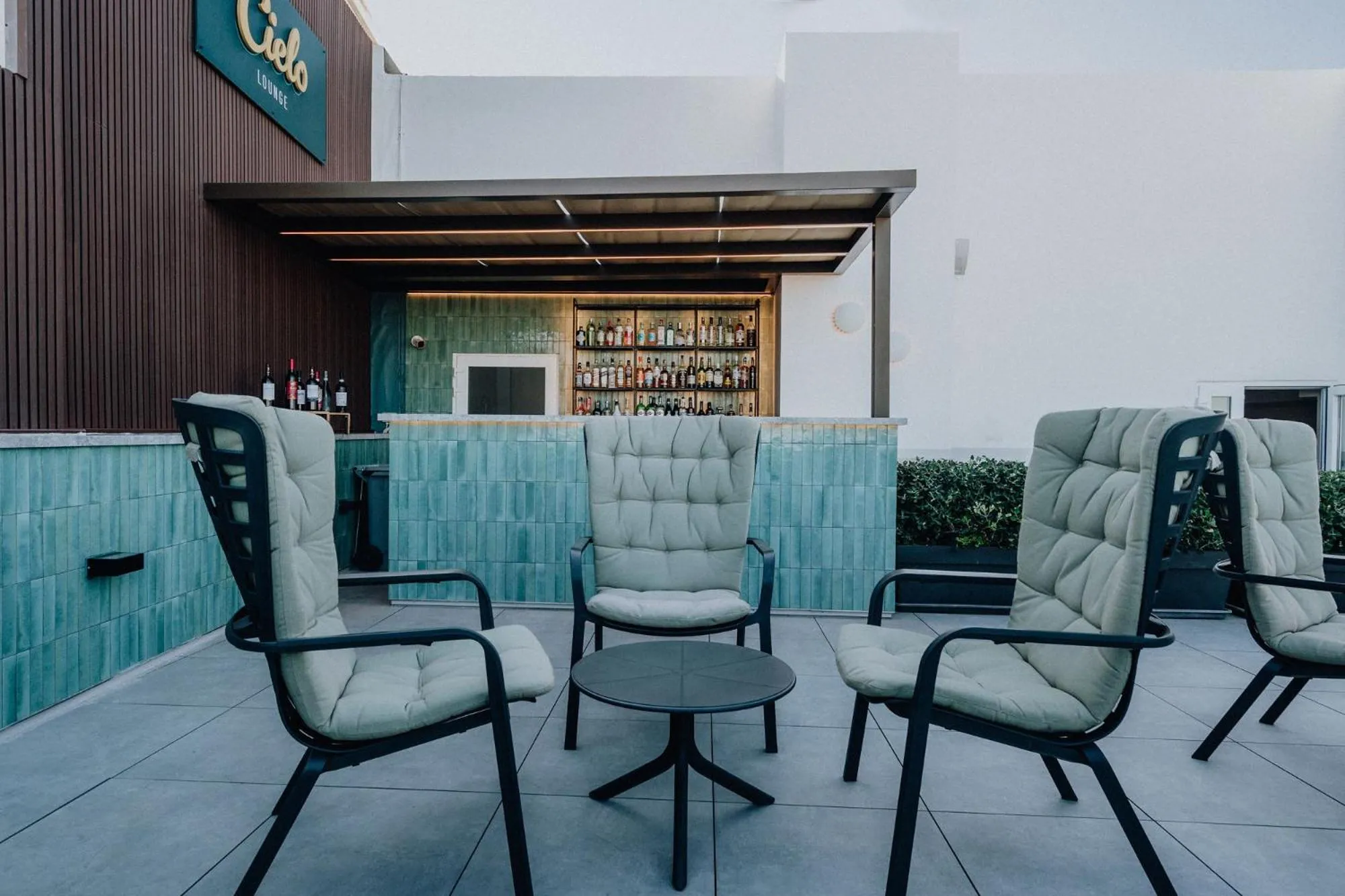 Lounge or bar in Waterfront